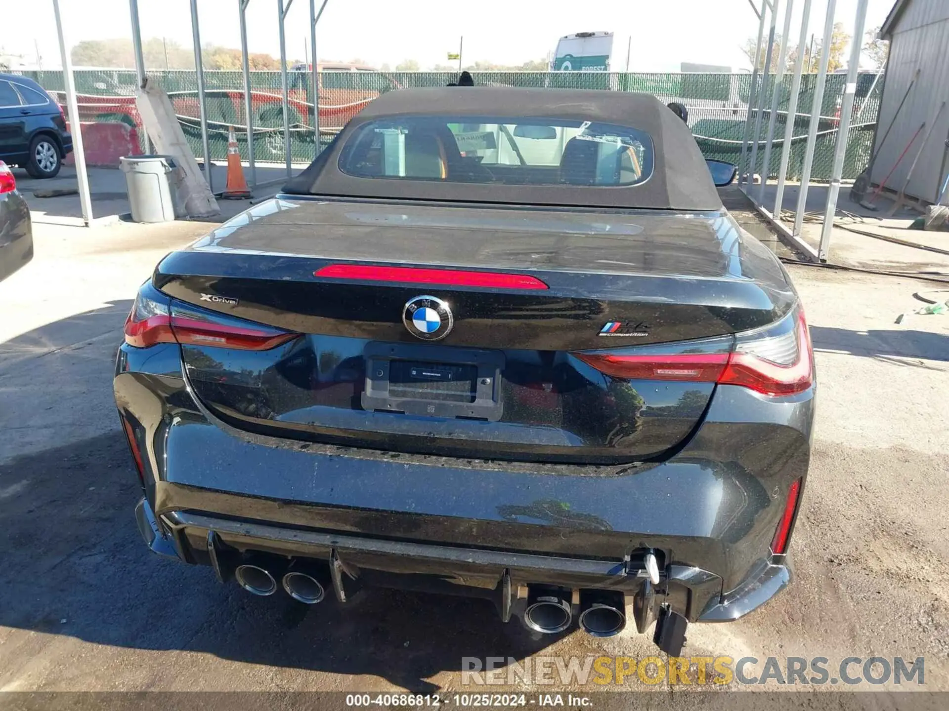 16 Photograph of a damaged car WBS33BA04RCP83049 BMW M4 2024