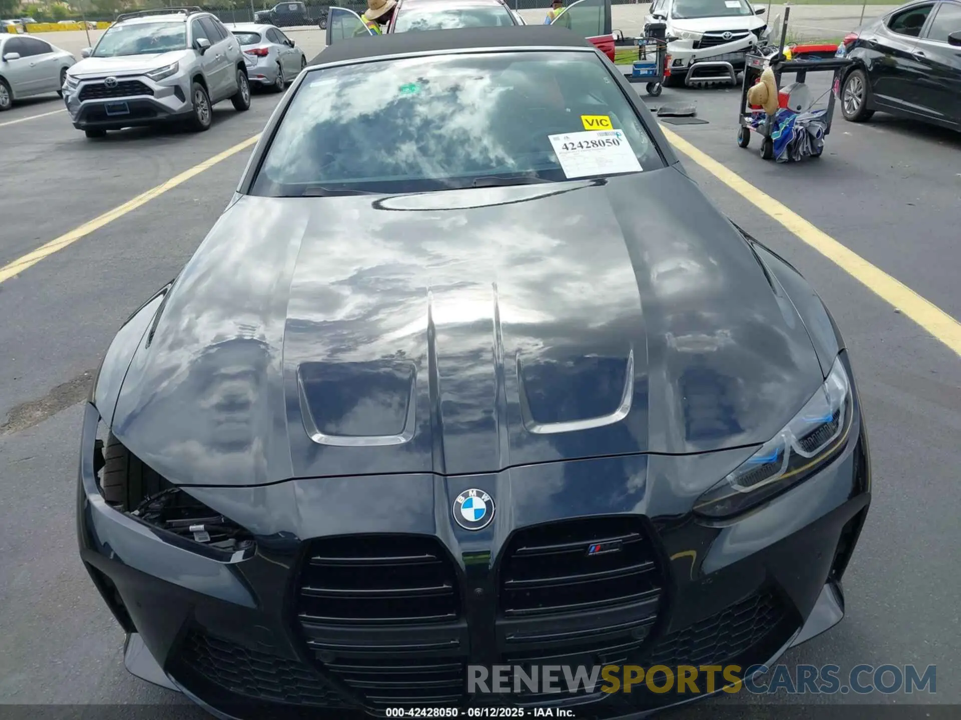 6 Photograph of a damaged car WBS33BA0XRCP56759 BMW M4 2024