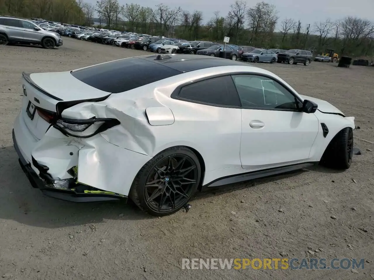3 Photograph of a damaged car WBS43AZ06RCP07822 BMW M4 2024