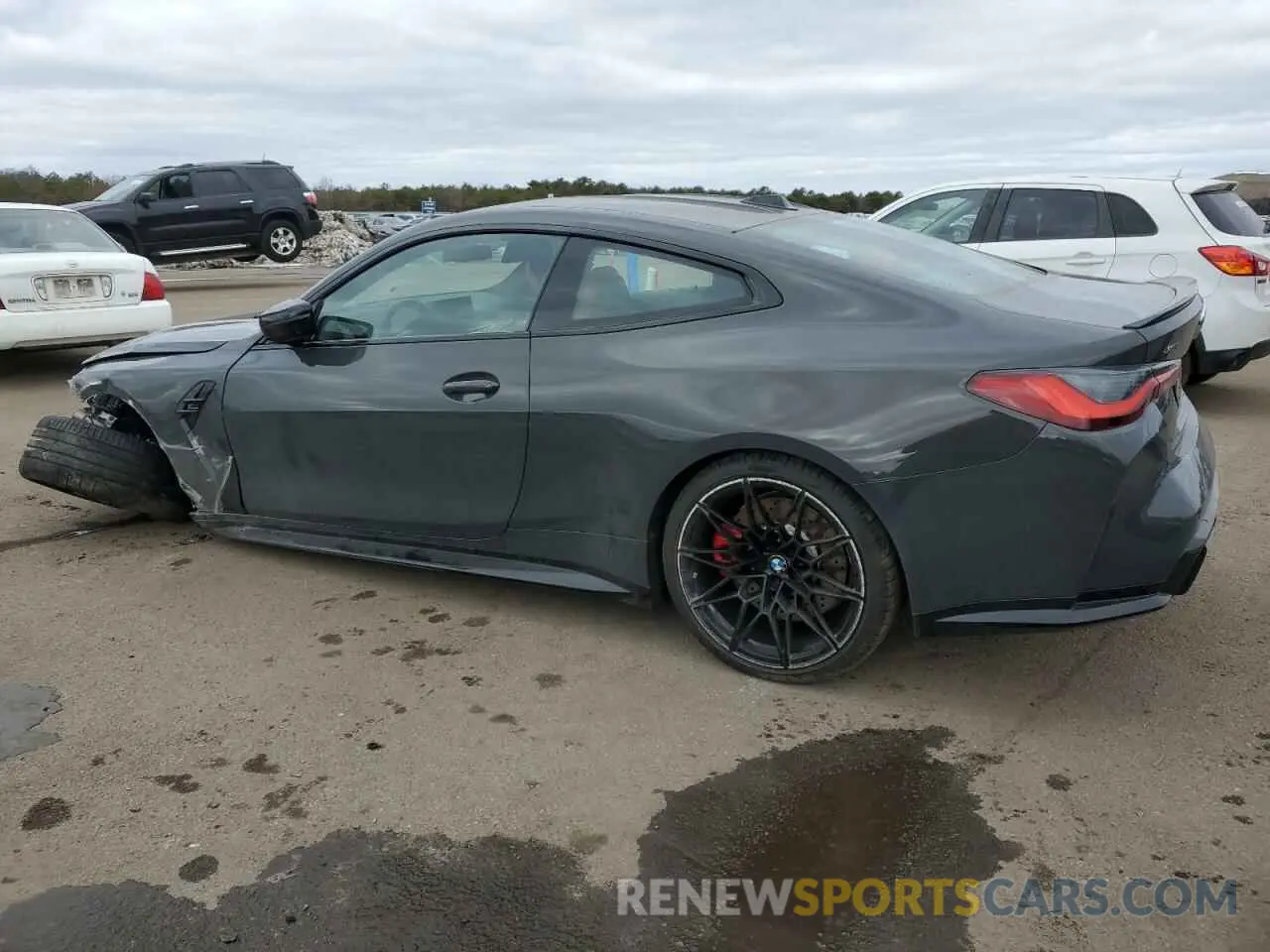 2 Photograph of a damaged car WBS43AZ07RCP39873 BMW M4 2024