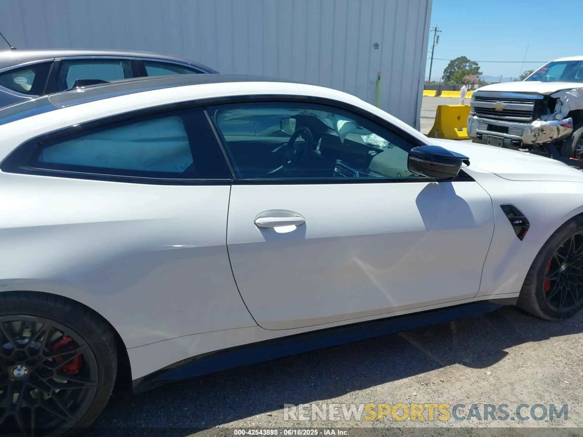 13 Photograph of a damaged car WBS53AZ04RCP14062 BMW M4 2024