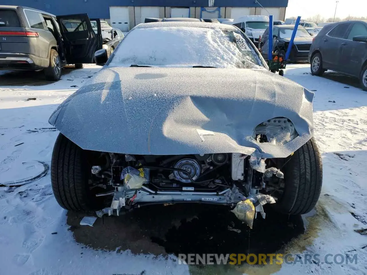 5 Photograph of a damaged car WBA83DA07SCT64818 BMW M4 2025