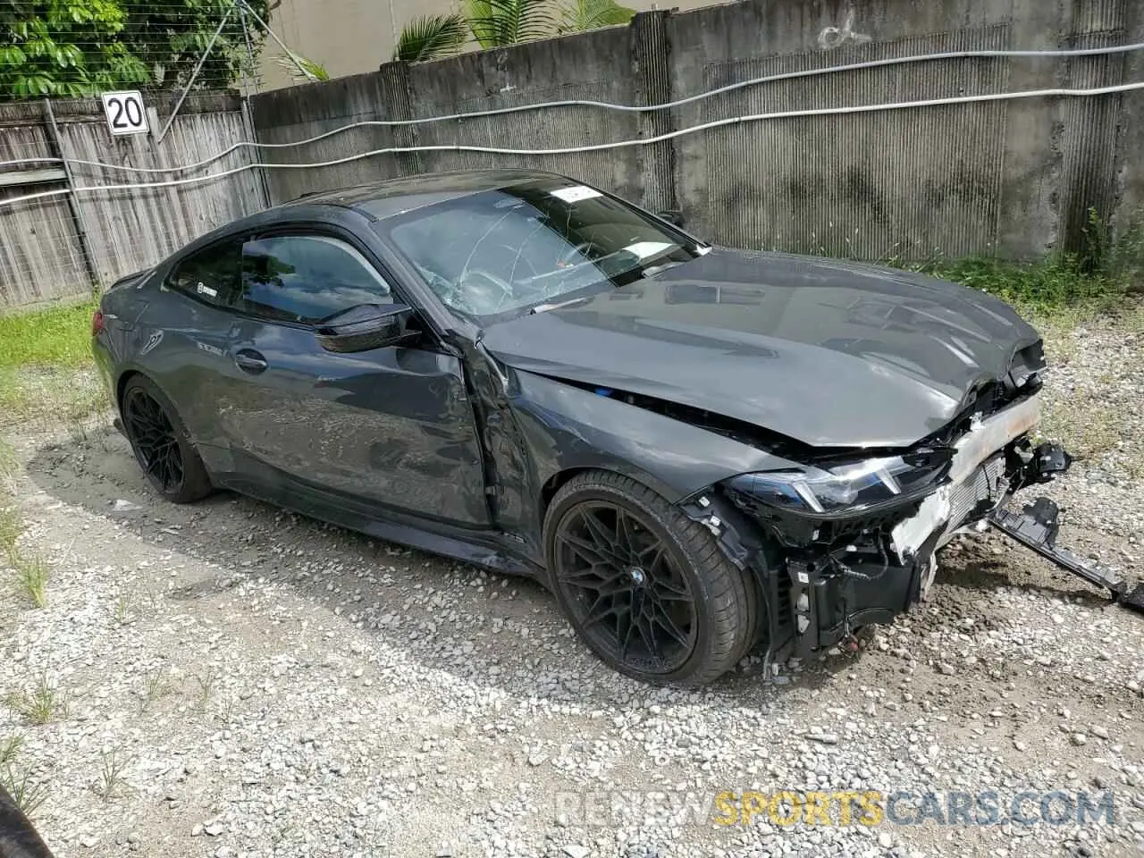 4 Photograph of a damaged car WBS23HK09SCS65814 BMW M4 2025