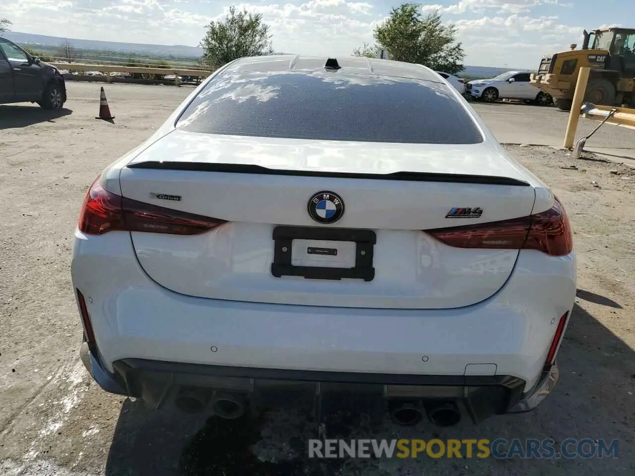 6 Photograph of a damaged car WBS33HK01SCS63267 BMW M4 2025