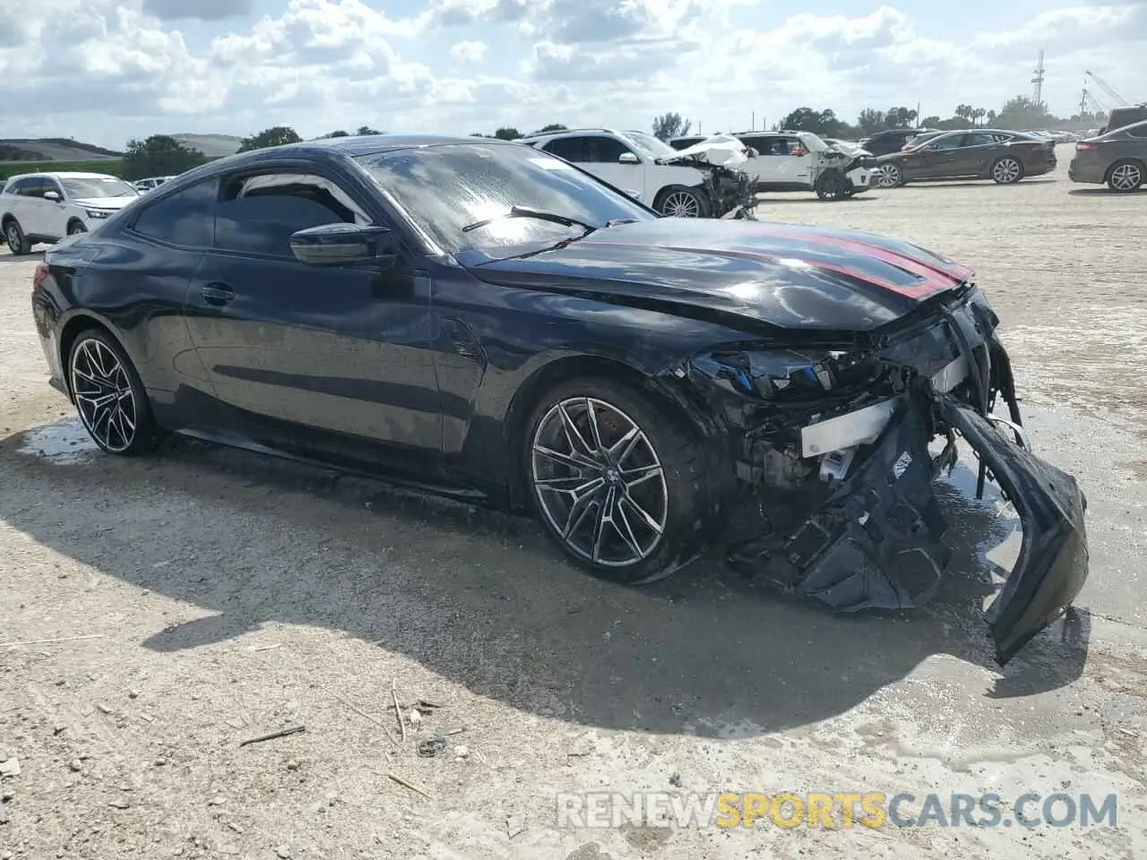 4 Photograph of a damaged car WBS33HK05SCS46360 BMW M4 2025