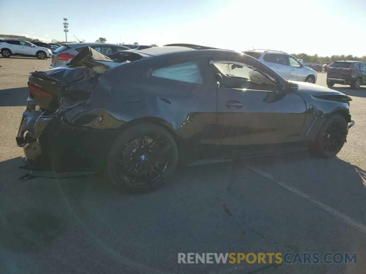 3 Photograph of a damaged car WBS33HK05SCT69107 BMW M4 2025
