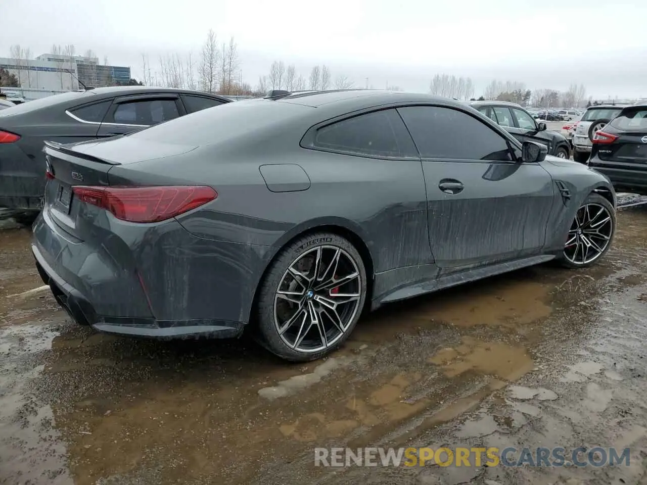 3 Photograph of a damaged car WBS33HK0XSCS18408 BMW M4 2025