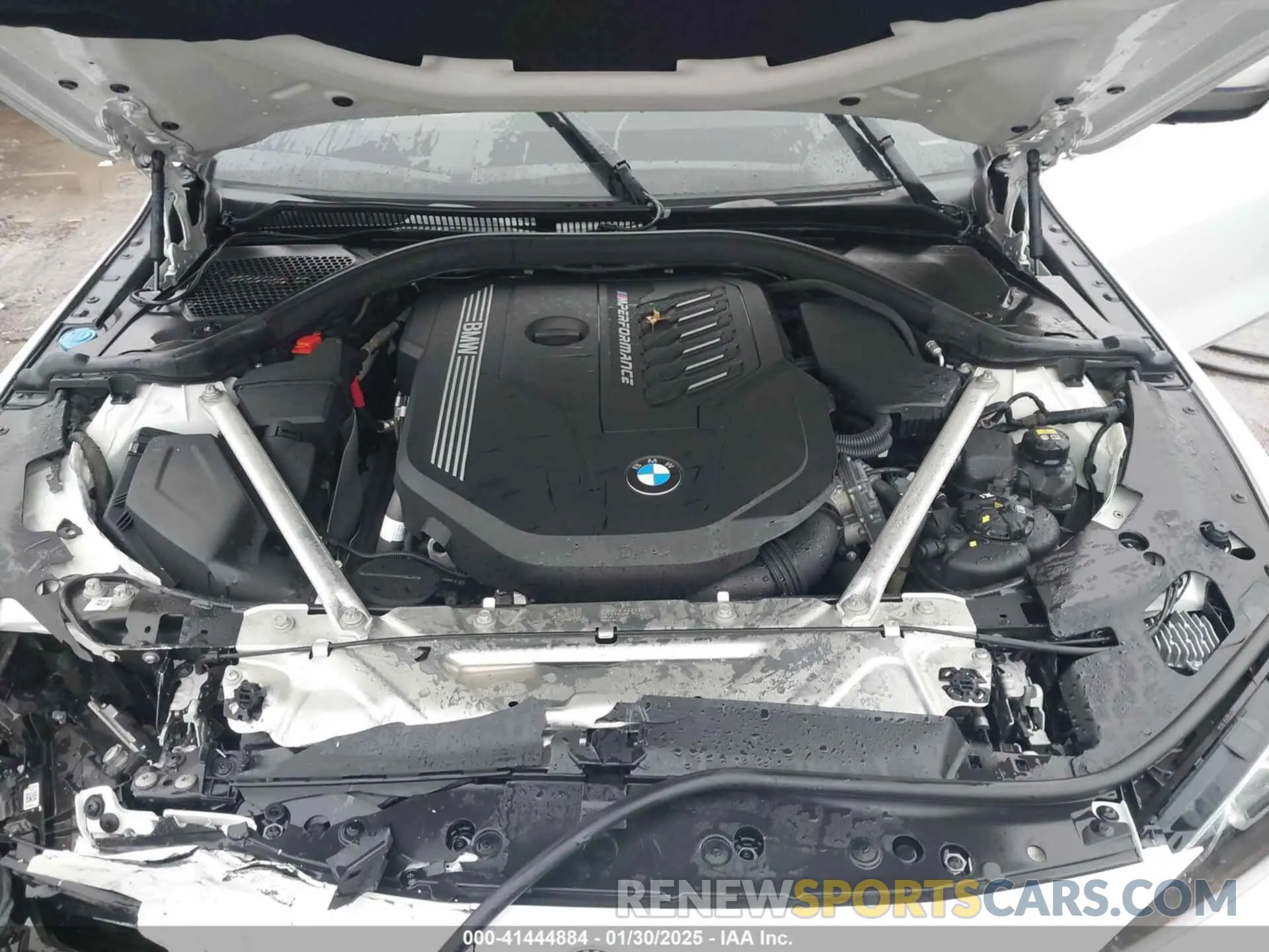 10 Photograph of a damaged car WBA13AR03MCF70924 BMW M440I 2021