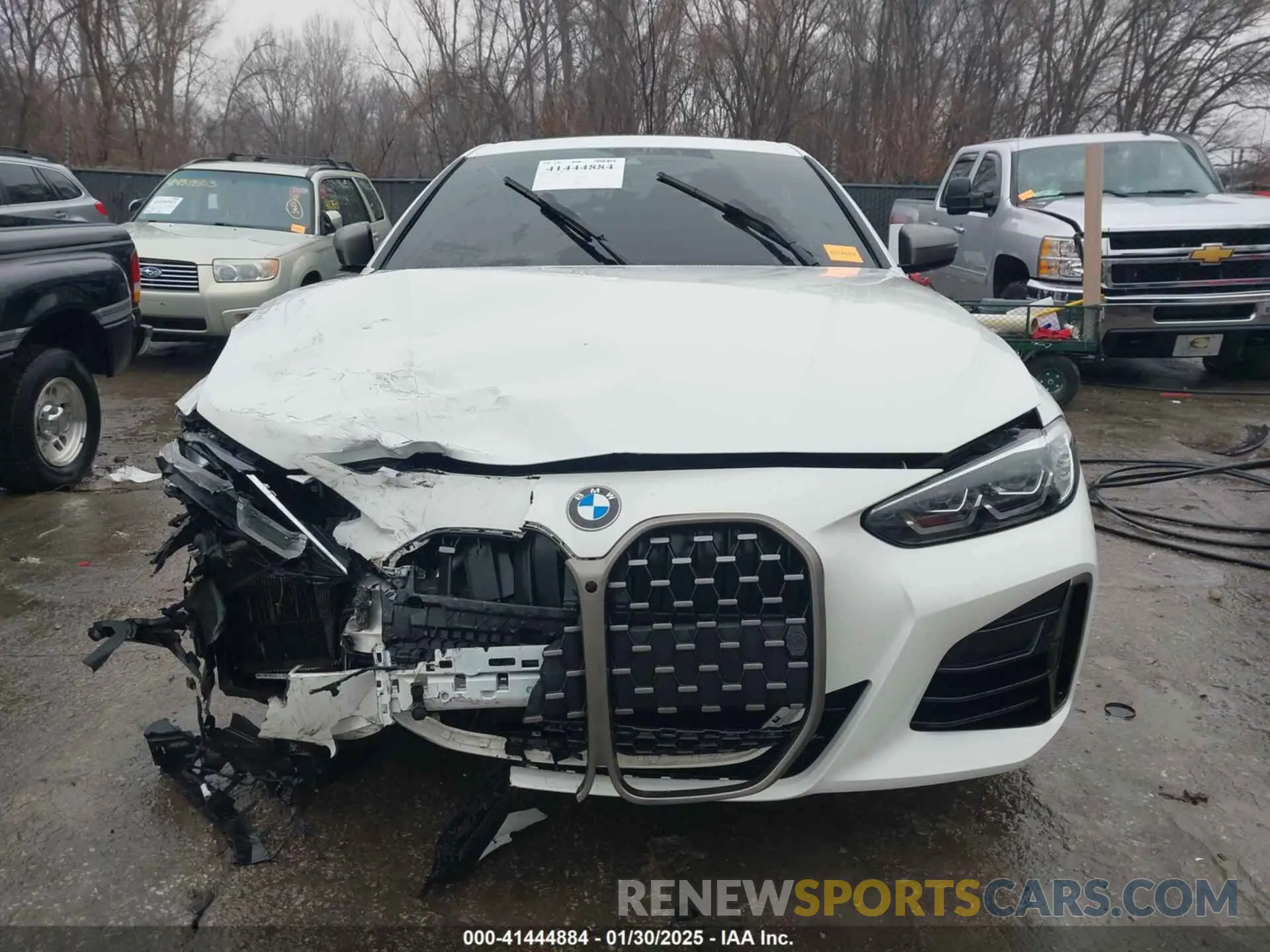 12 Photograph of a damaged car WBA13AR03MCF70924 BMW M440I 2021