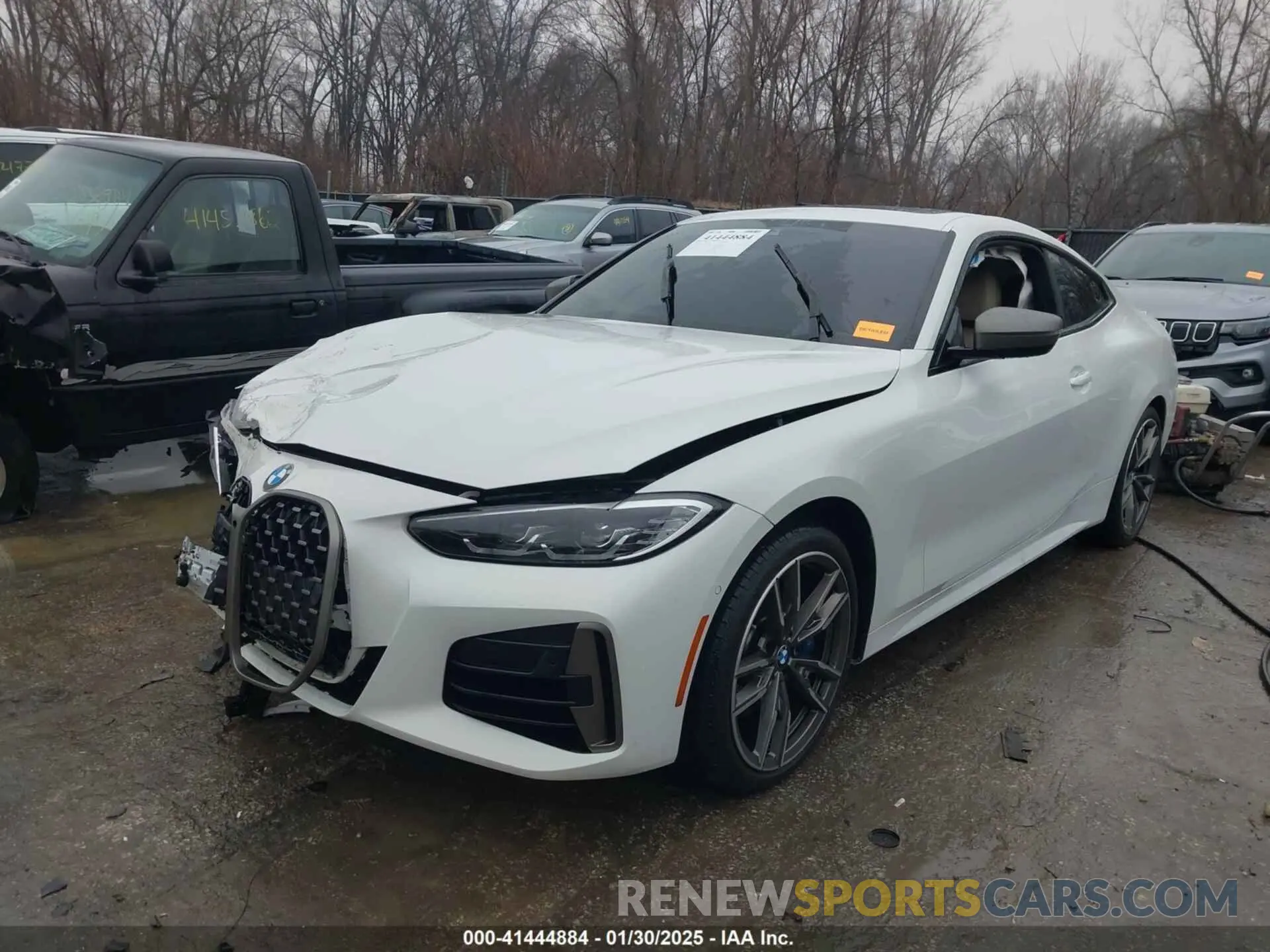2 Photograph of a damaged car WBA13AR03MCF70924 BMW M440I 2021