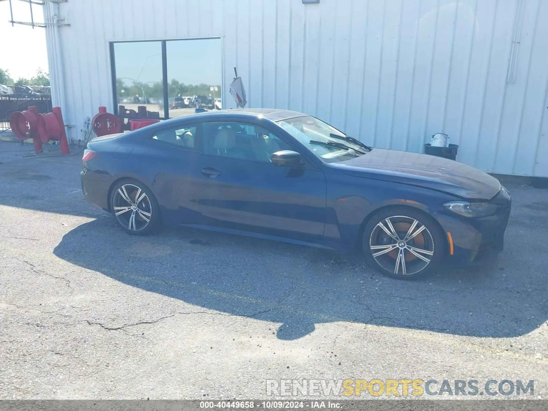 1 Photograph of a damaged car WBA13AR05MCG19783 BMW M440I 2021