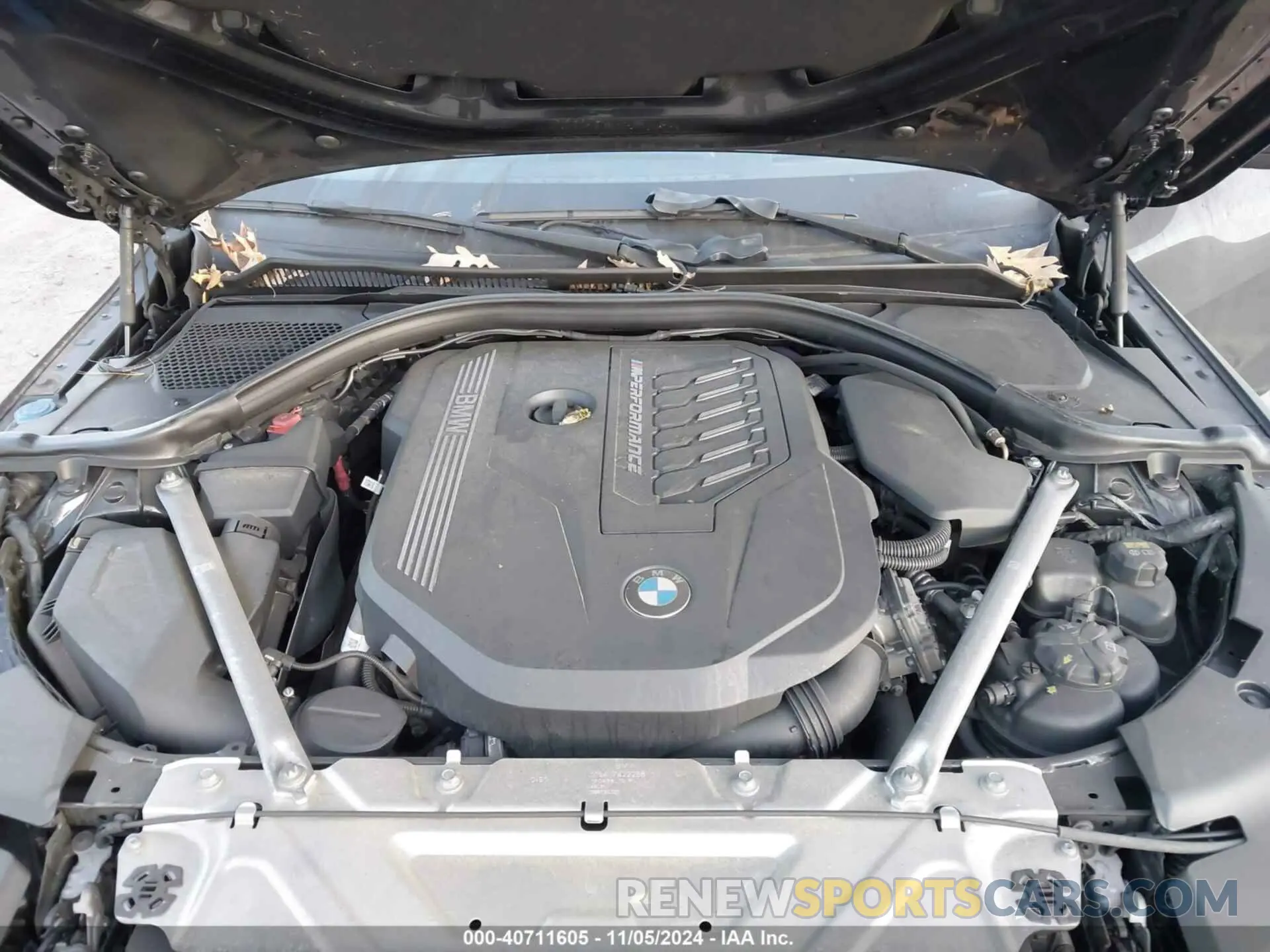 10 Photograph of a damaged car WBA53AT05MCH00583 BMW M440I 2021