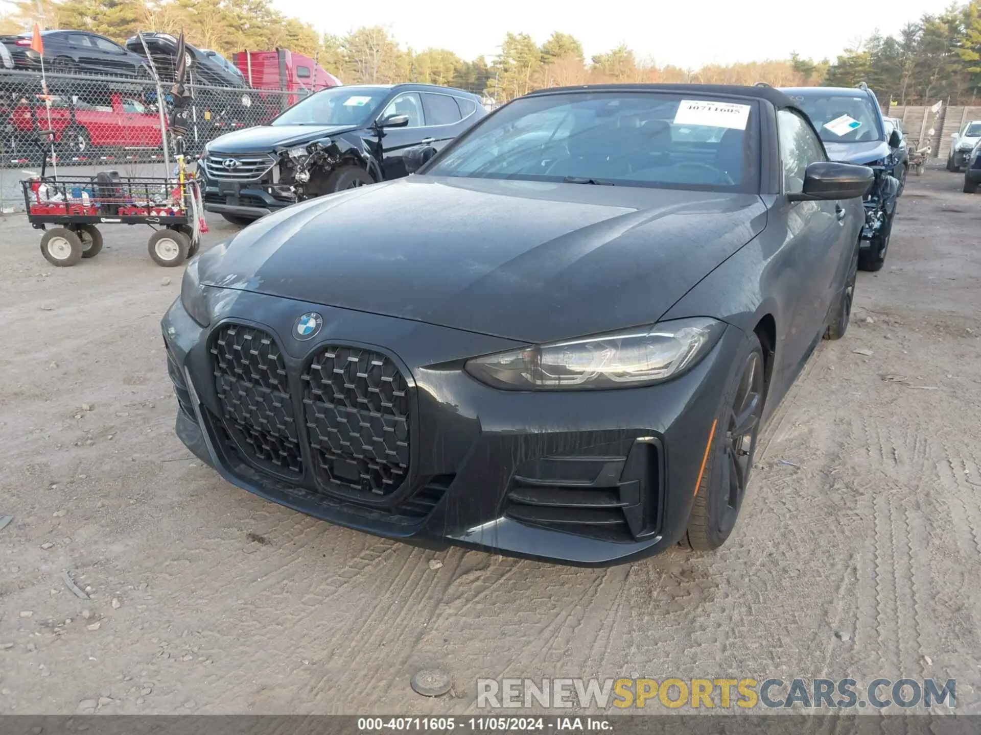2 Photograph of a damaged car WBA53AT05MCH00583 BMW M440I 2021