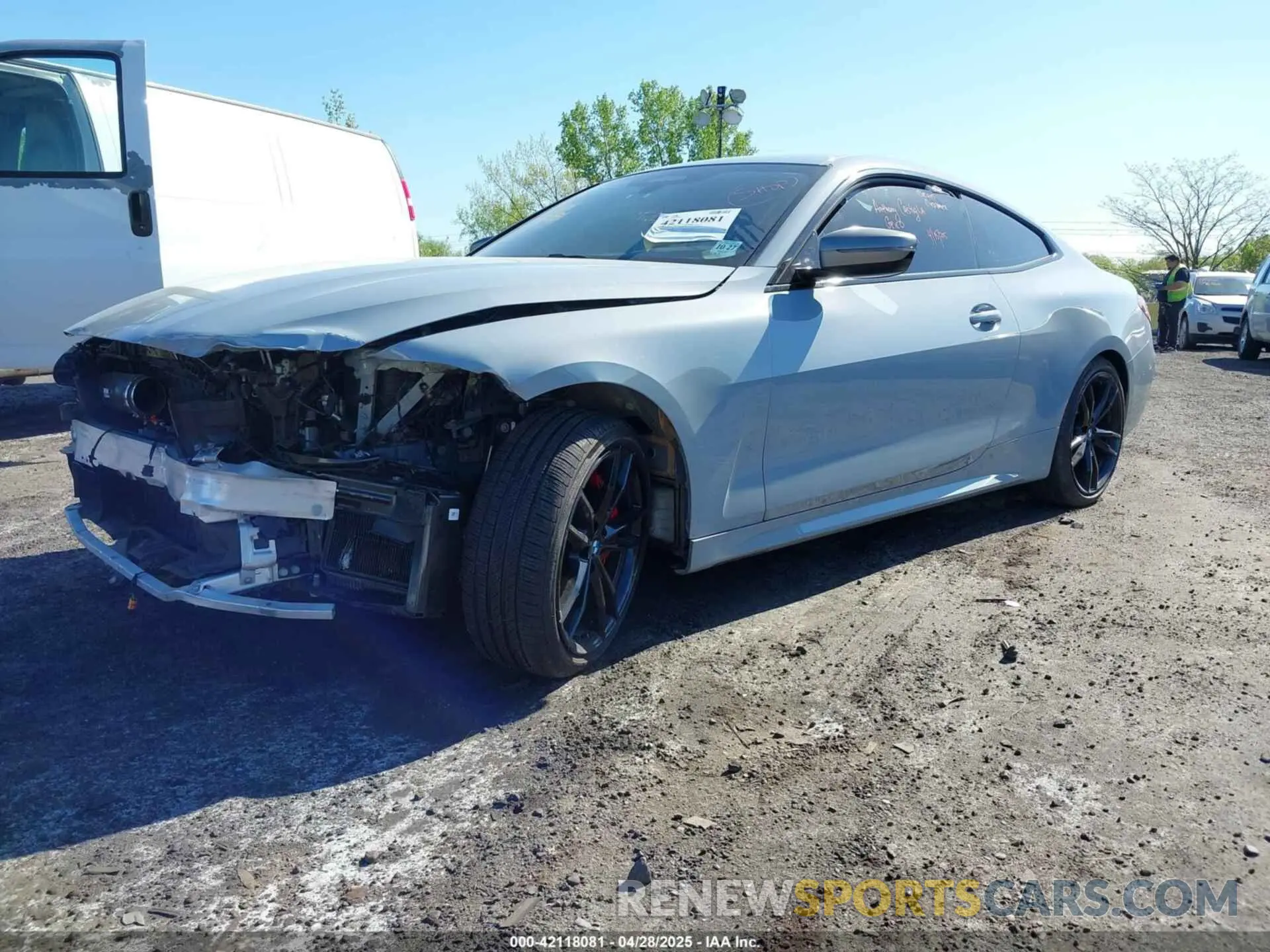 2 Photograph of a damaged car WBA13AR02NCH93750 BMW M440I 2022