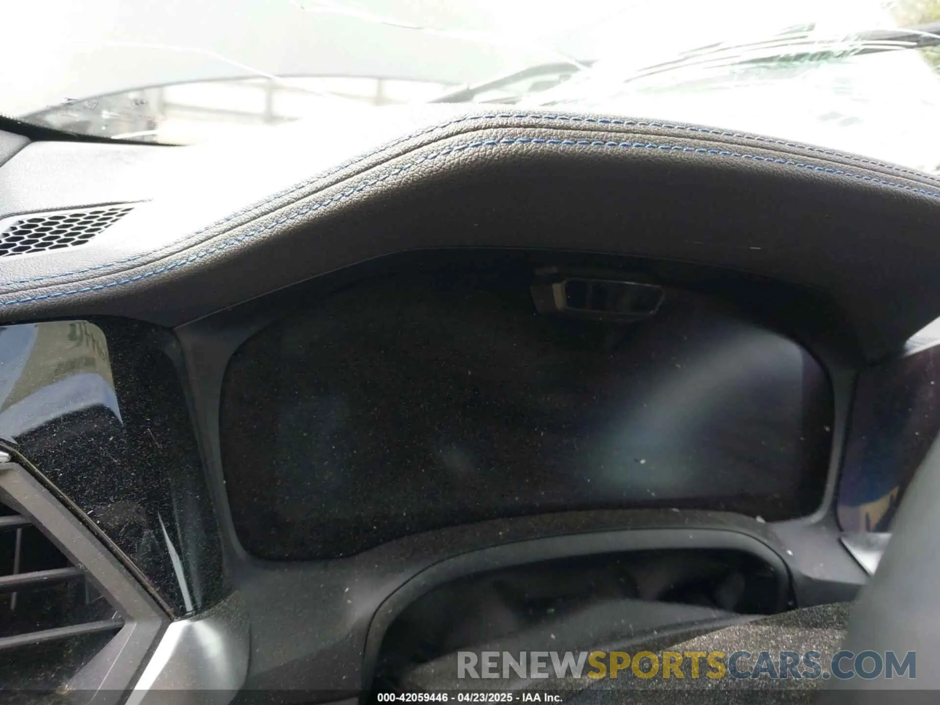 7 Photograph of a damaged car WBA63AT05NCH60952 BMW M440I 2022
