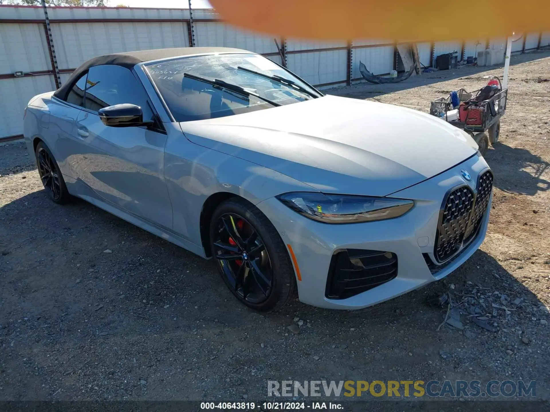 1 Photograph of a damaged car WBA63AT03PCL33351 BMW M440I 2023