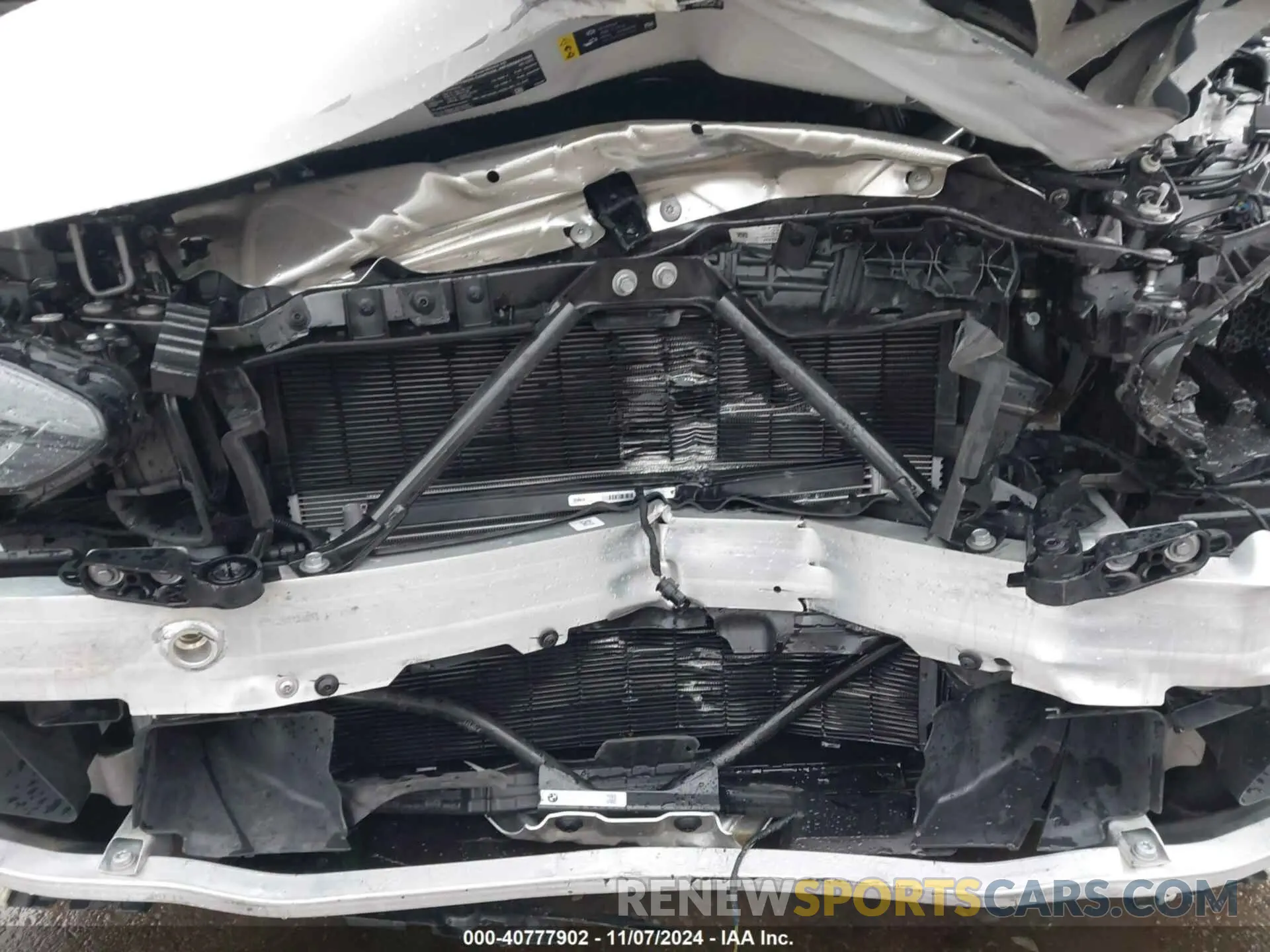 17 Photograph of a damaged car WBA63AT04PCL70876 BMW M440I 2023