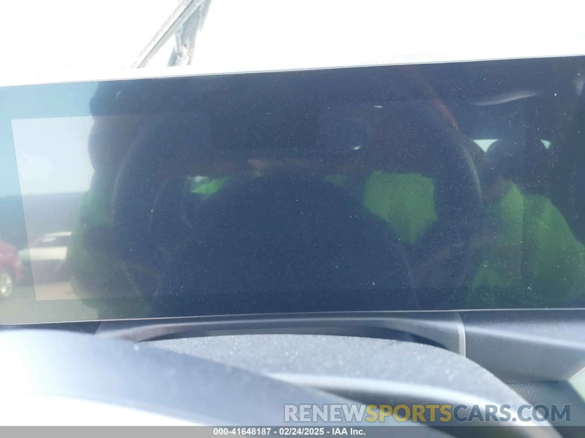 7 Photograph of a damaged car WBA53AT0XRCP24298 BMW M440I 2024