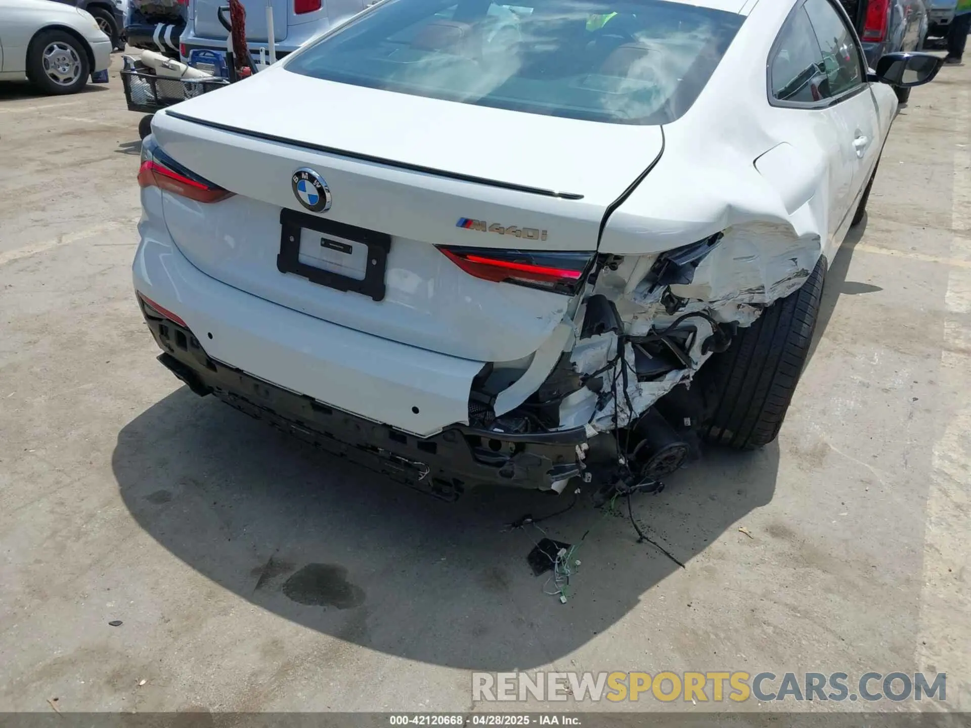 6 Photograph of a damaged car WBA83AP05RCP48631 BMW M440I 2024