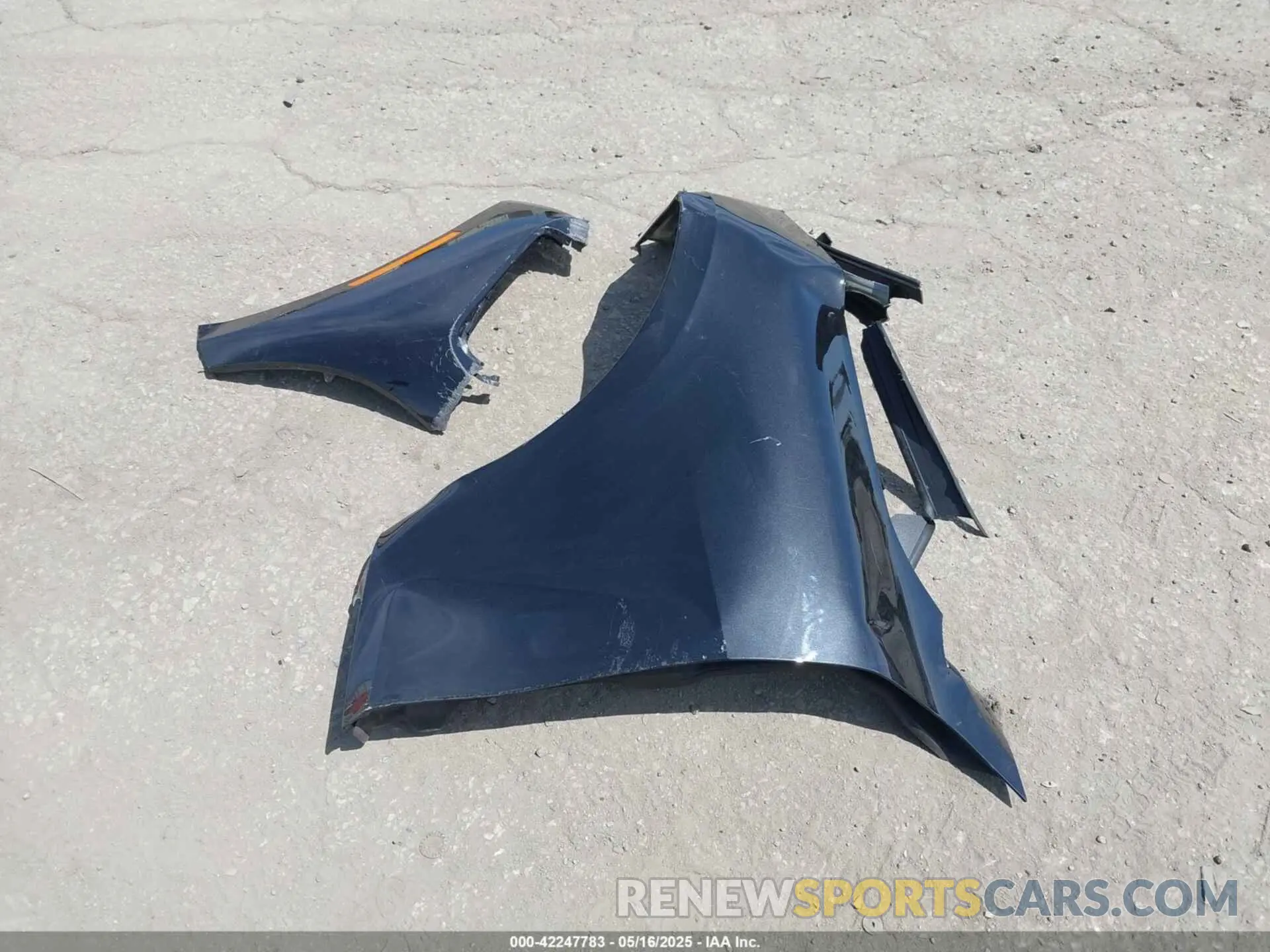 12 Photograph of a damaged car WBA73DA01SCT43720 BMW M440I 2025