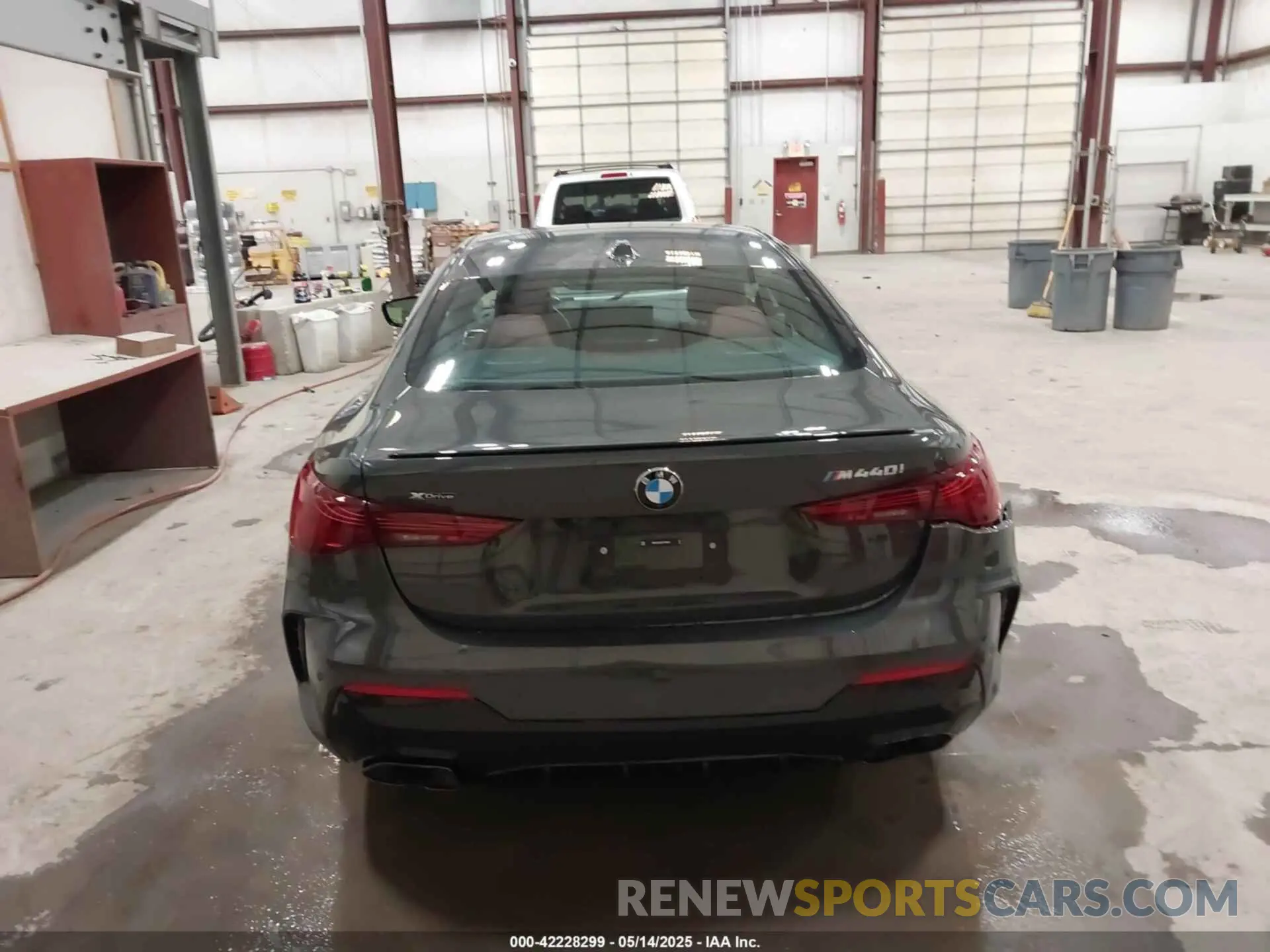 16 Photograph of a damaged car WBA83DA00SCT09661 BMW M440I 2025