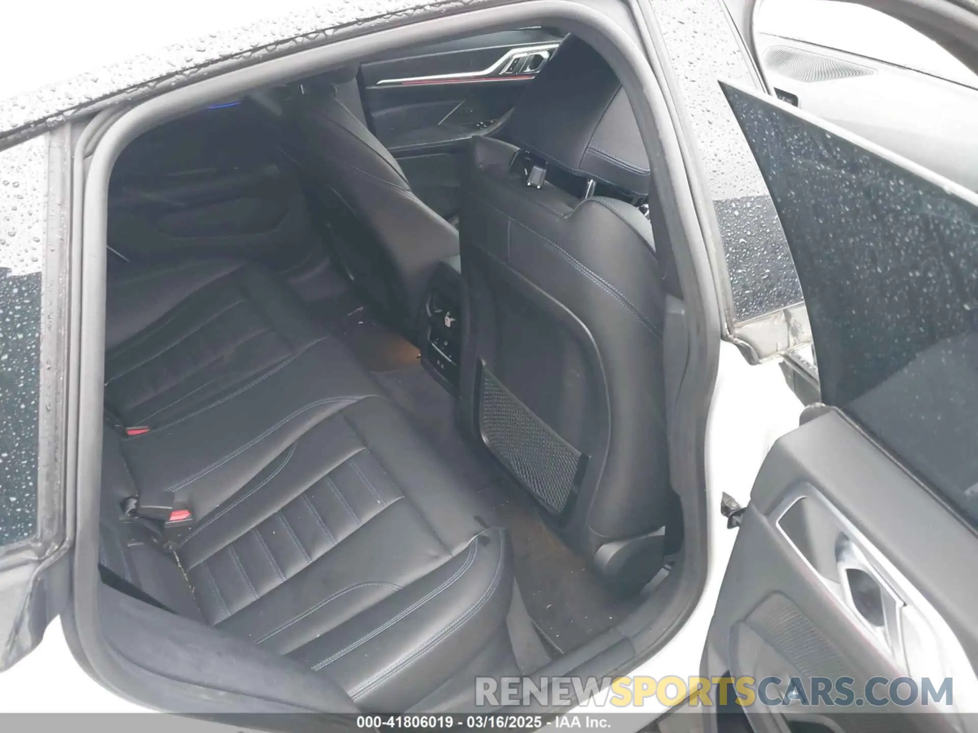 8 Photograph of a damaged car WBA13AW09NFM30121 BMW M440I GRAN COUPE 2022