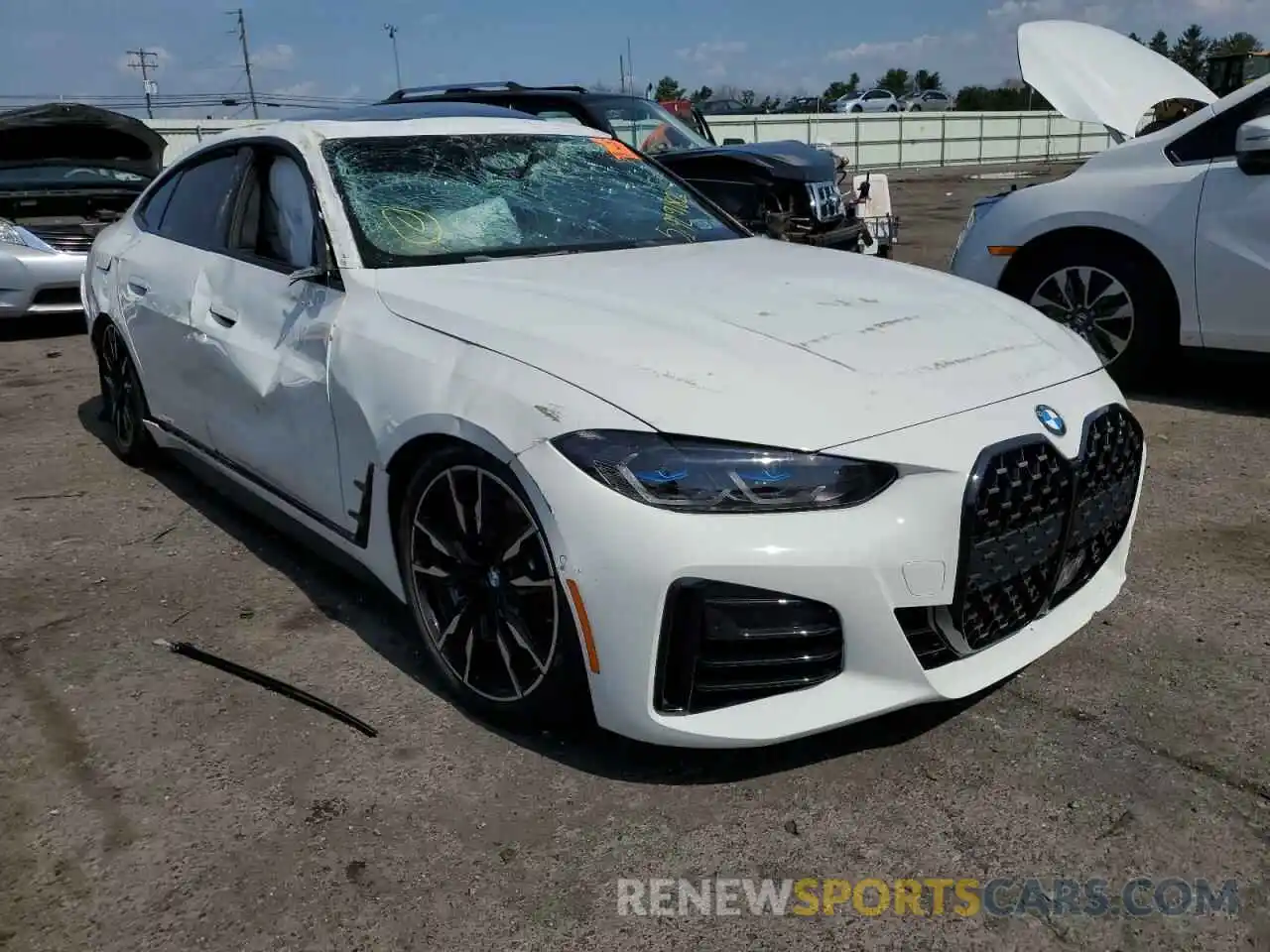 1 Photograph of a damaged car WBA13AW00NFM49284 BMW M440XI GRA 2022