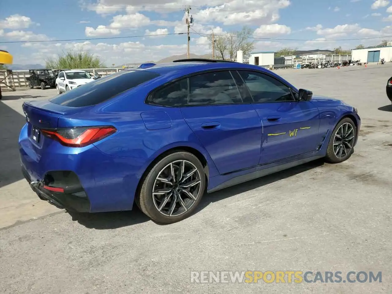 3 Photograph of a damaged car WBA13AW0XNFM50166 BMW M440XI GRA 2022