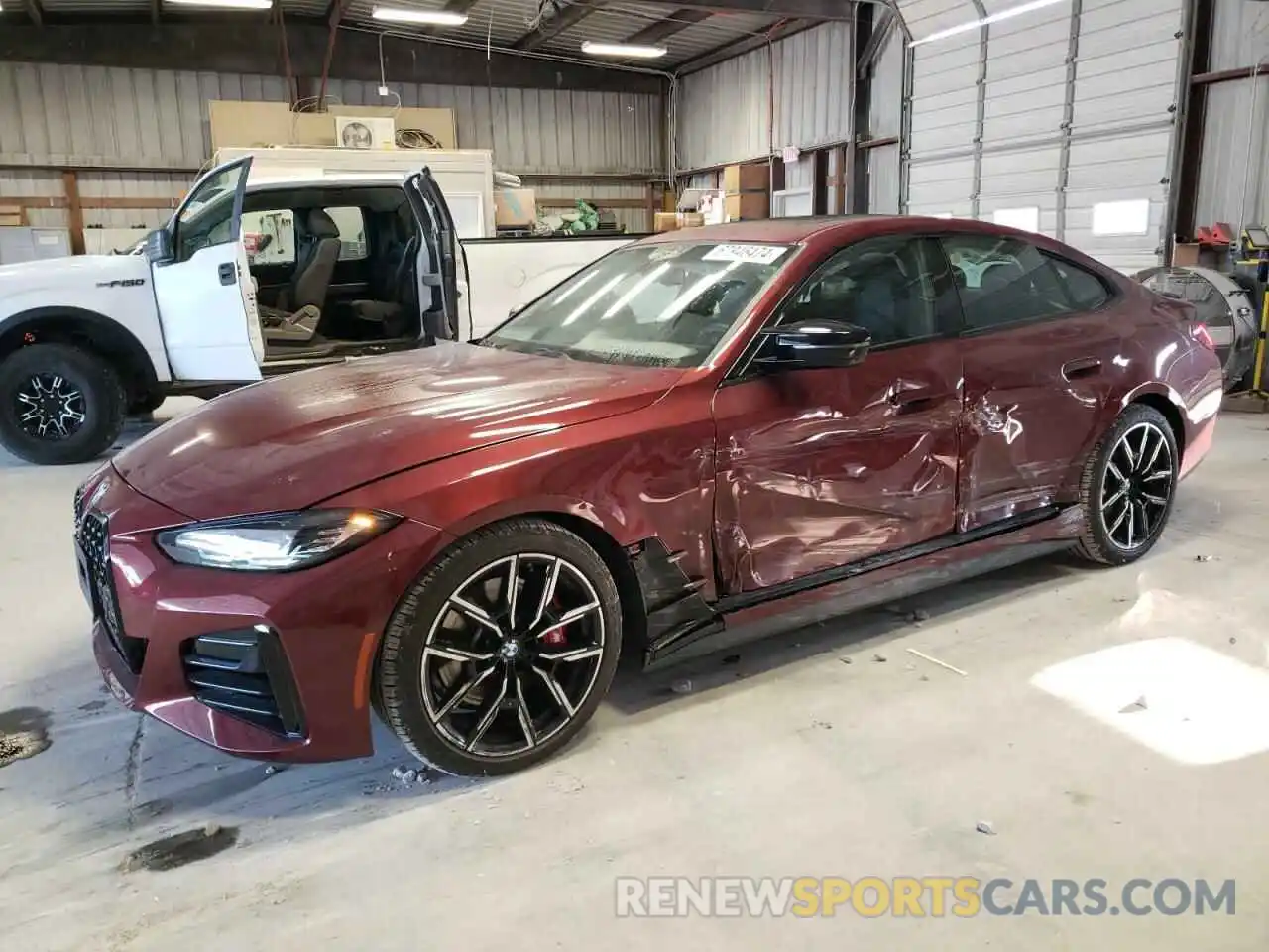 1 Photograph of a damaged car WBA13AW07RFR15721 BMW M440XI GRA 2024