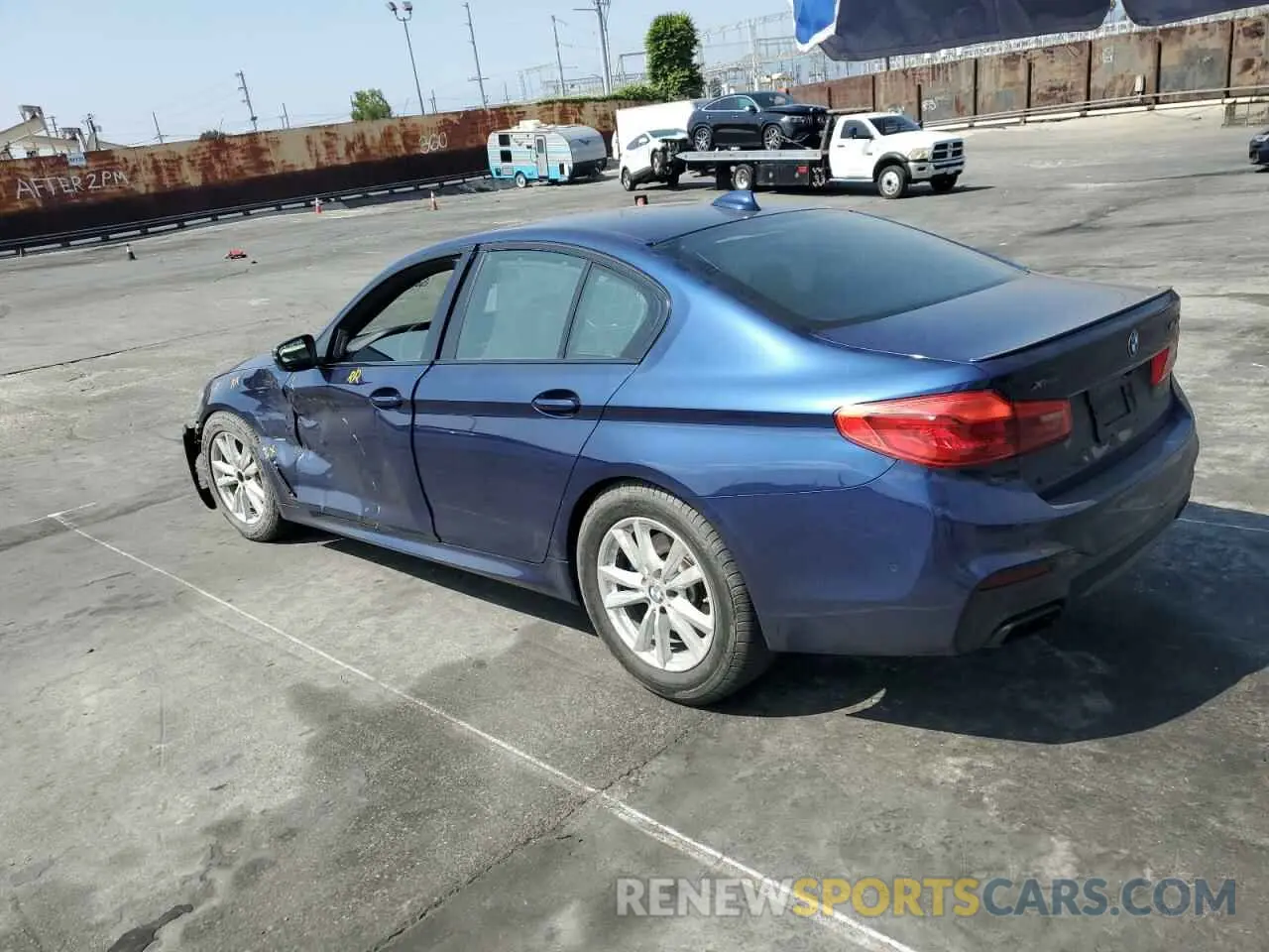2 Photograph of a damaged car WBAJB9C51KB464722 BMW M5 2019
