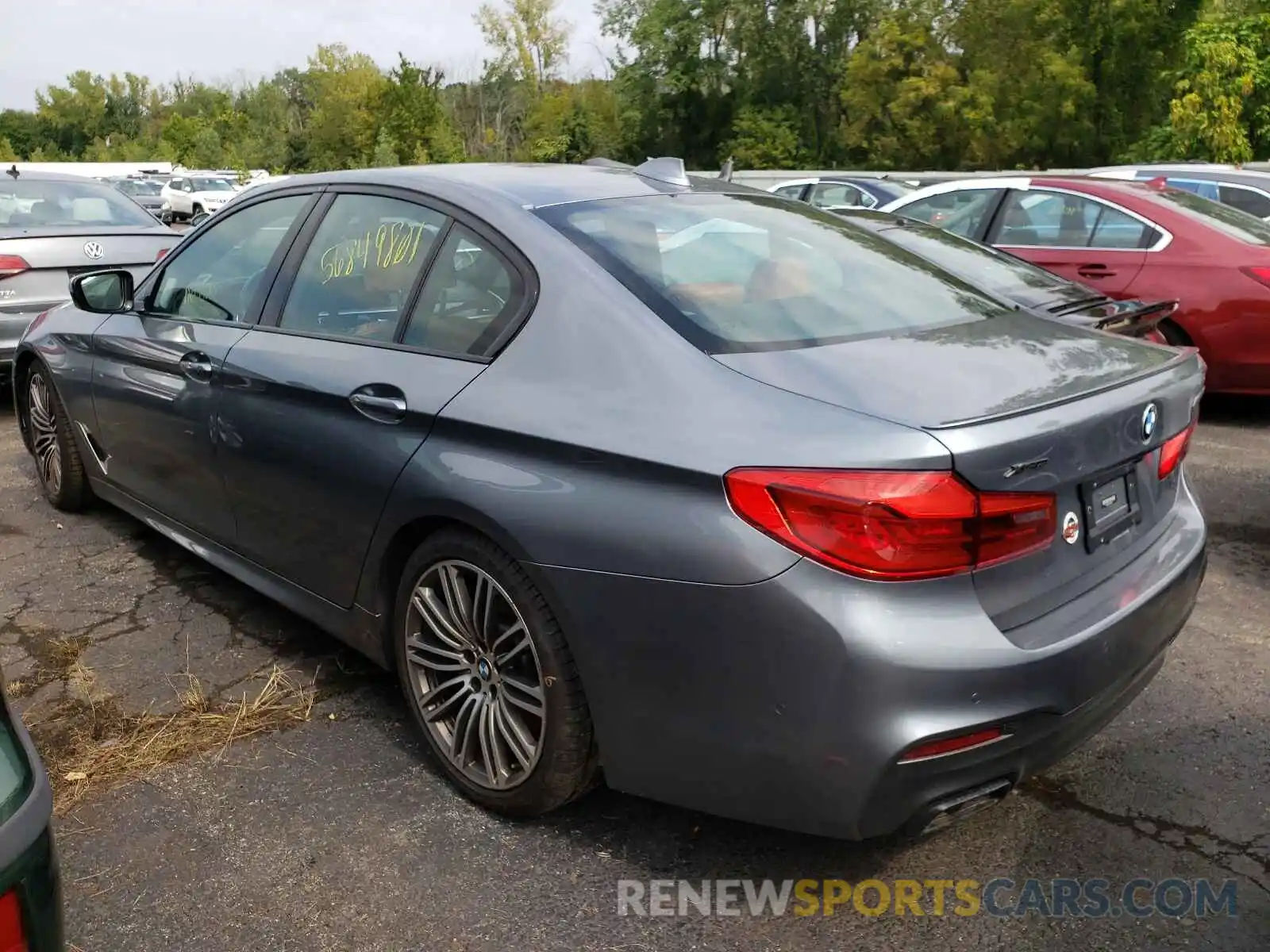 3 Photograph of a damaged car WBAJB9C53KB288191 BMW M5 2019