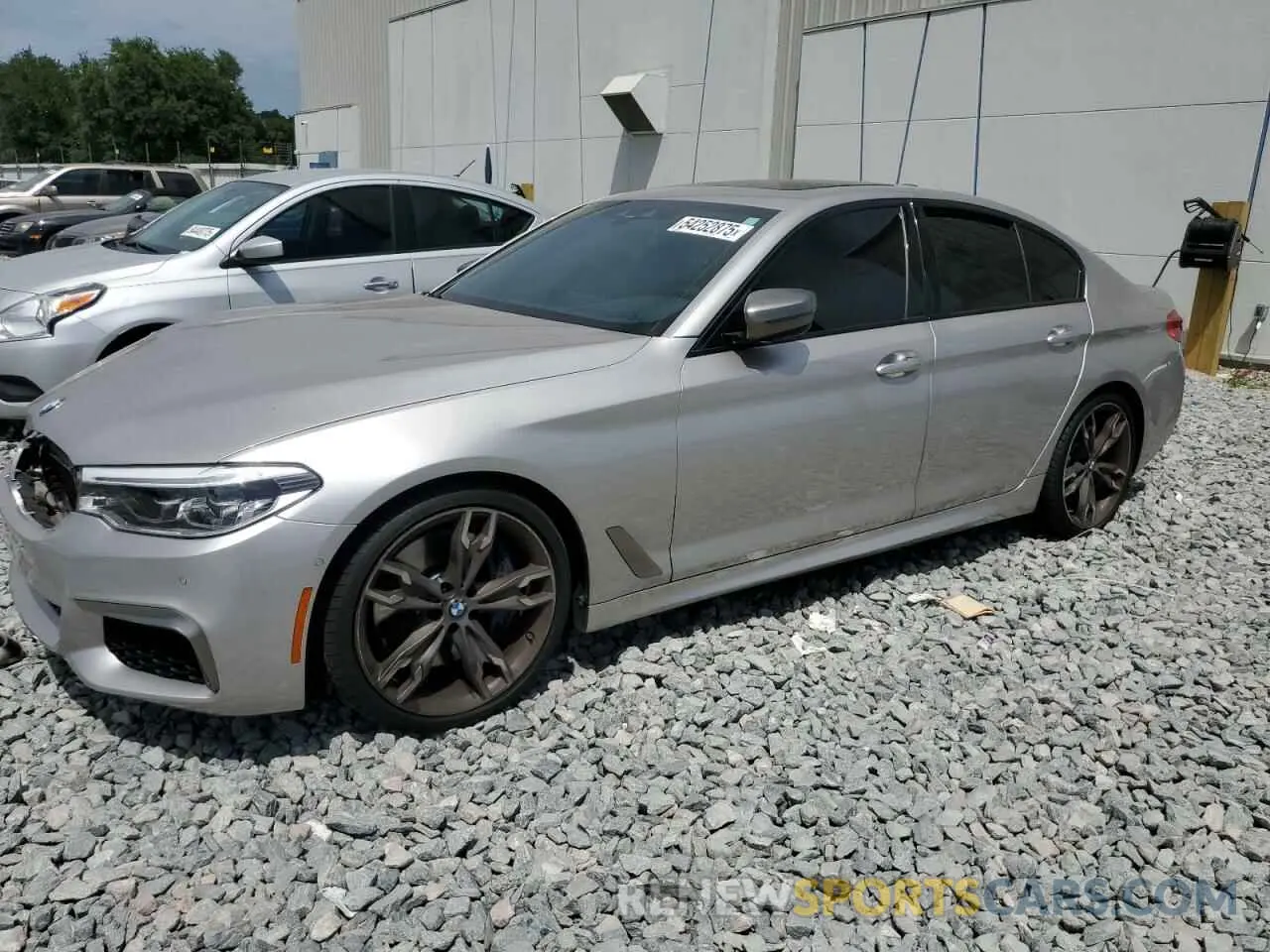 1 Photograph of a damaged car WBAJB9C53KB464902 BMW M5 2019