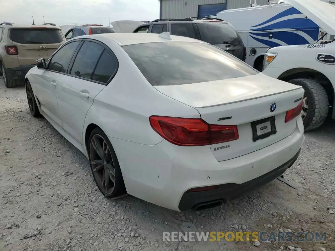 3 Photograph of a damaged car WBAJB9C54KB464942 BMW M5 2019