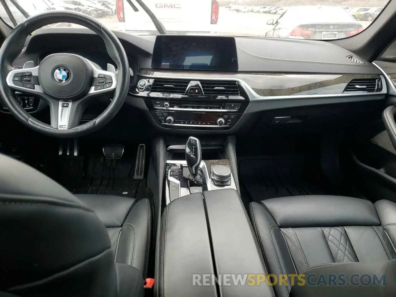 8 Photograph of a damaged car WBAJB9C56KB288735 BMW M5 2019