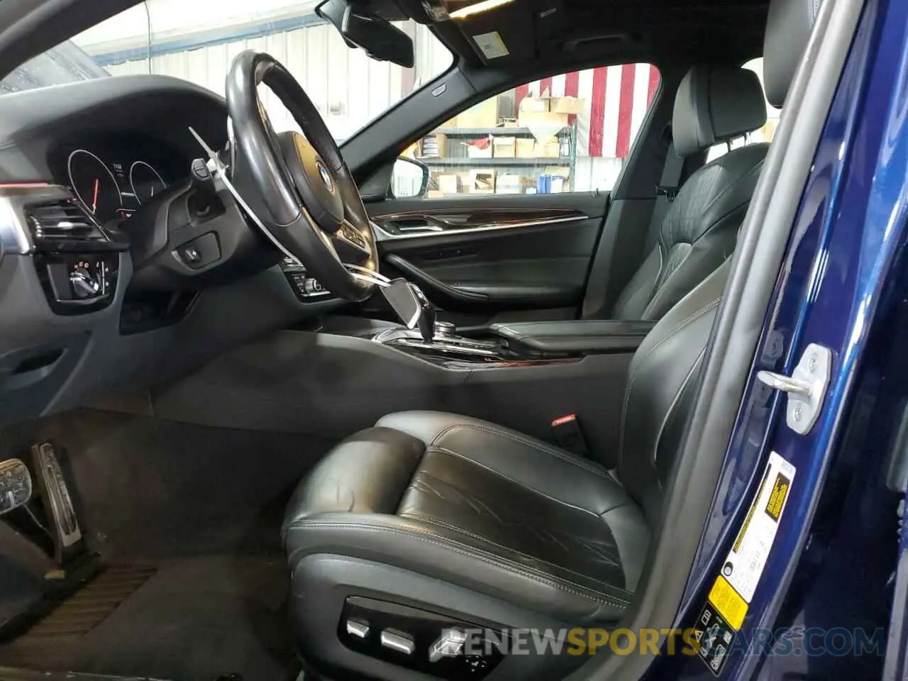 7 Photograph of a damaged car WBAJB9C58KB287604 BMW M5 2019
