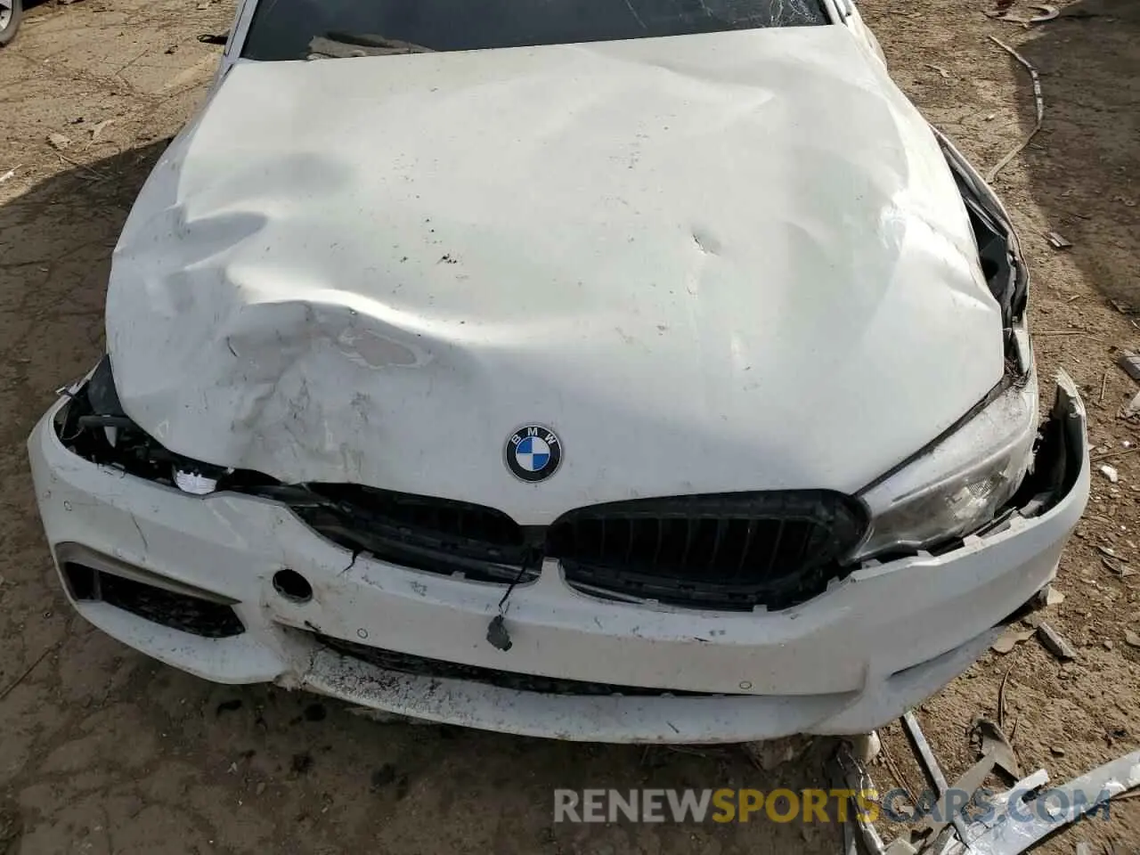 13 Photograph of a damaged car WBAJB9C58KB287991 BMW M5 2019