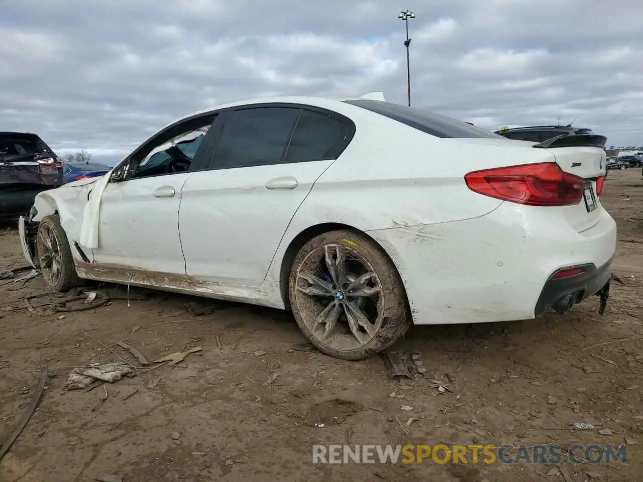 2 Photograph of a damaged car WBAJB9C58KB287991 BMW M5 2019