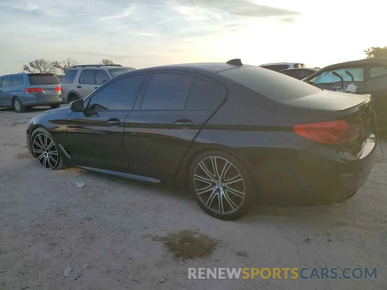 2 Photograph of a damaged car WBAJB9C58KB288090 BMW M5 2019