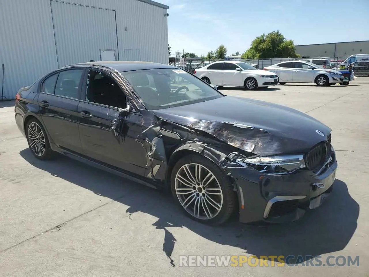 4 Photograph of a damaged car WBAJB9C5XKB287877 BMW M5 2019
