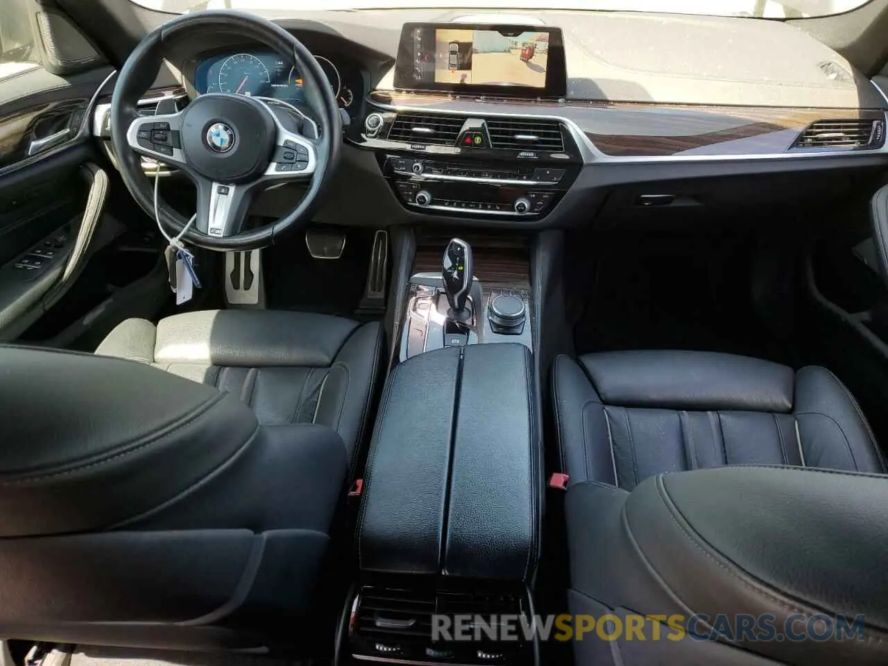 8 Photograph of a damaged car WBAJB9C5XKB287877 BMW M5 2019
