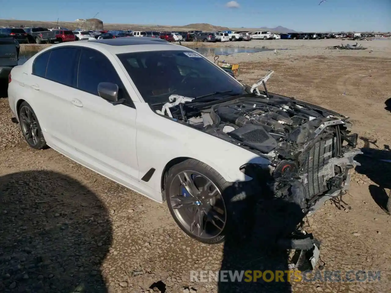 1 Photograph of a damaged car WBAJB9C5XKB465187 BMW M5 2019