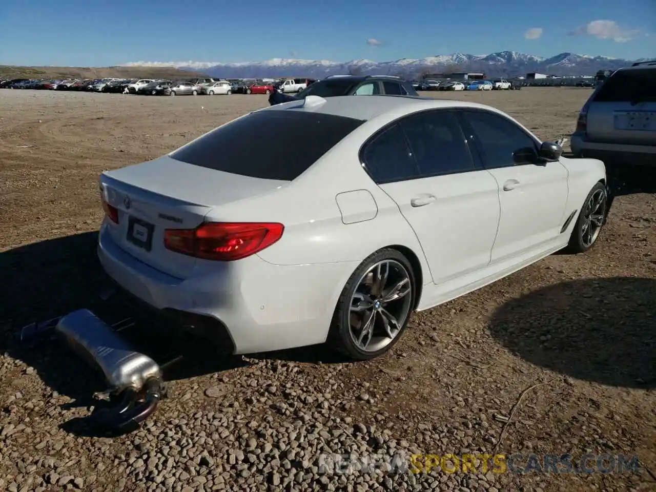 4 Photograph of a damaged car WBAJB9C5XKB465187 BMW M5 2019