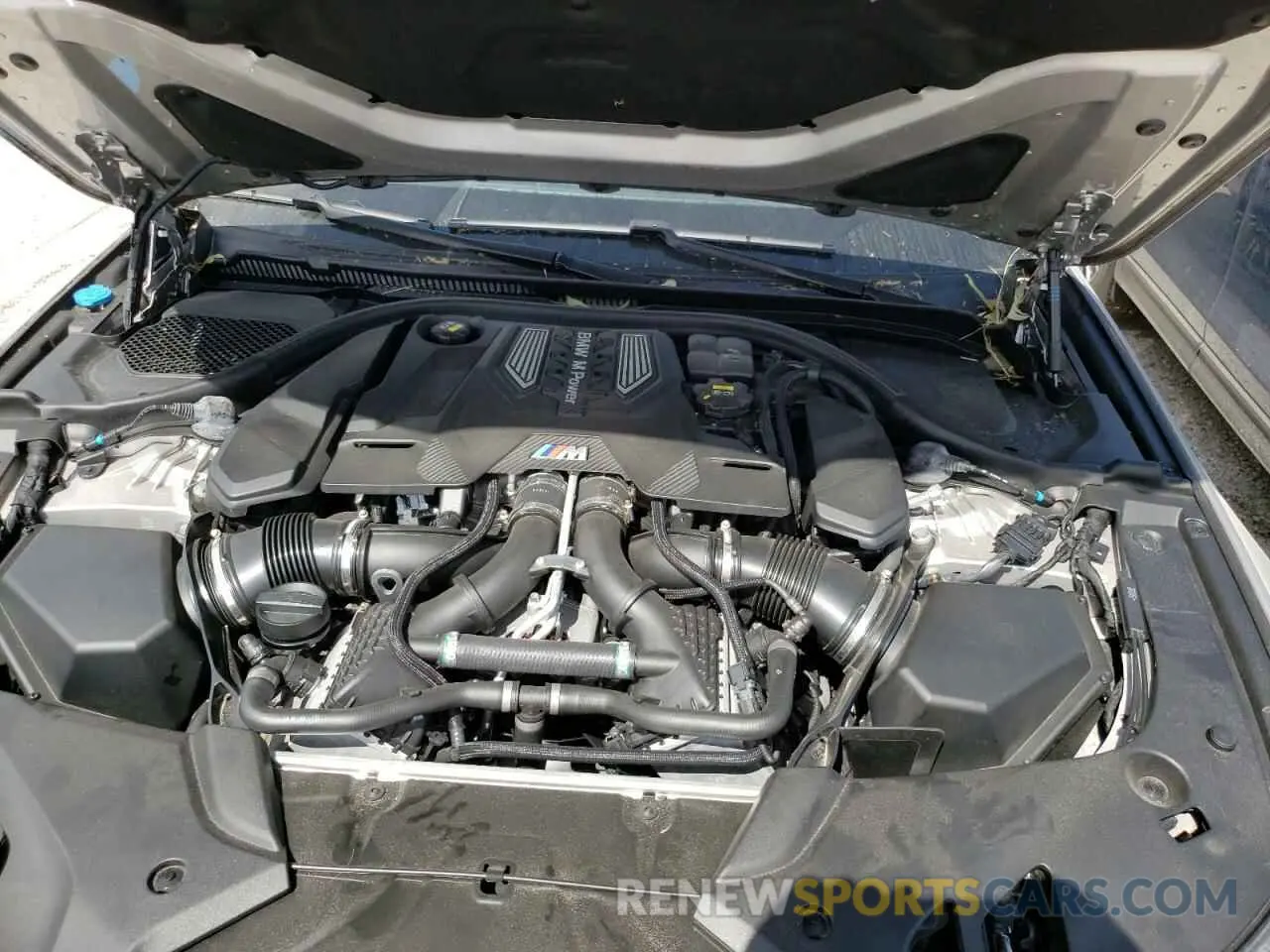 7 Photograph of a damaged car WBSJF0C52KB447519 BMW M5 2019