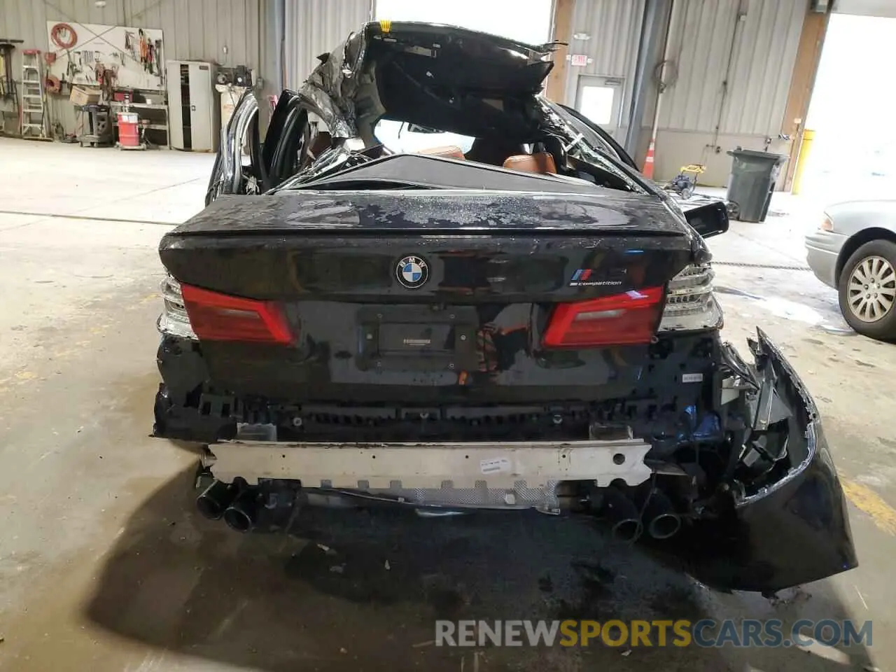 6 Photograph of a damaged car WBSJF0C53KB285089 BMW M5 2019
