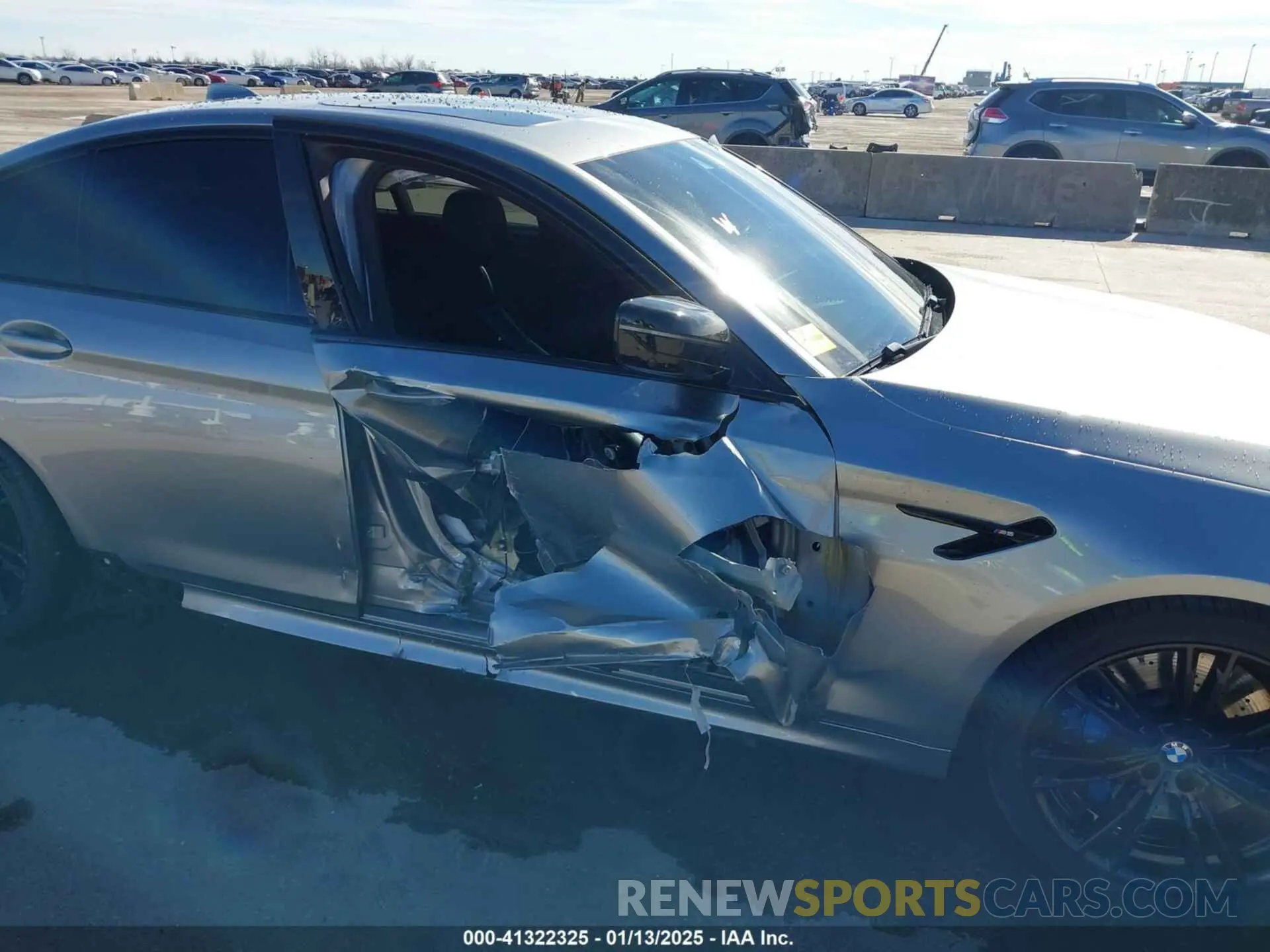 6 Photograph of a damaged car WBSJF0C53KB448064 BMW M5 2019