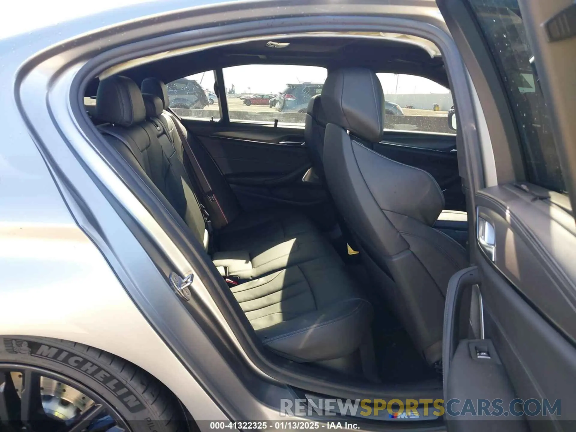 8 Photograph of a damaged car WBSJF0C53KB448064 BMW M5 2019