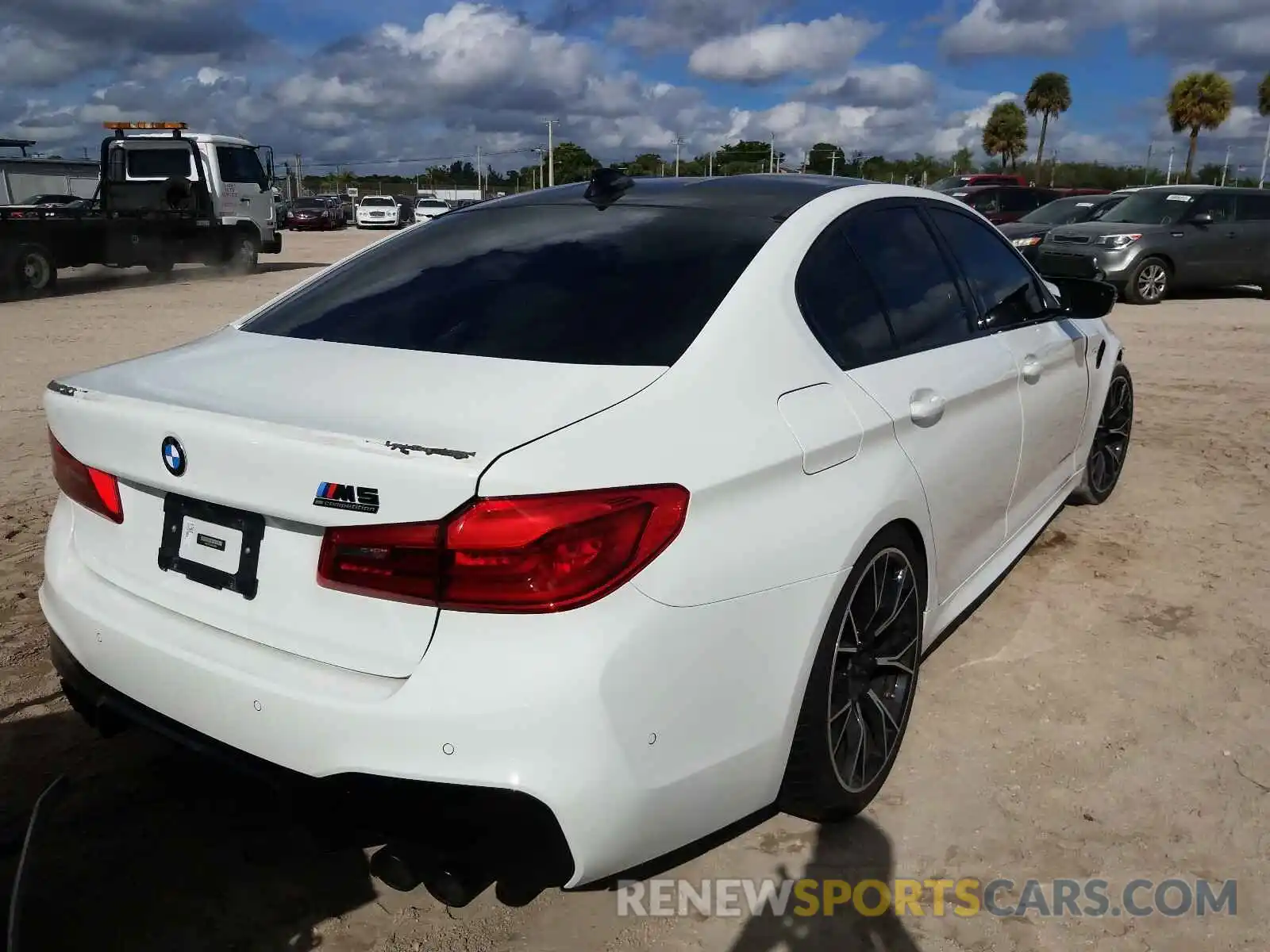 4 Photograph of a damaged car WBSJF0C54KB284601 BMW M5 2019