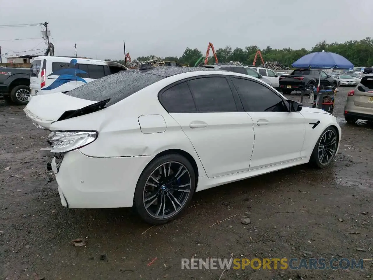 3 Photograph of a damaged car WBSJF0C54KB447781 BMW M5 2019