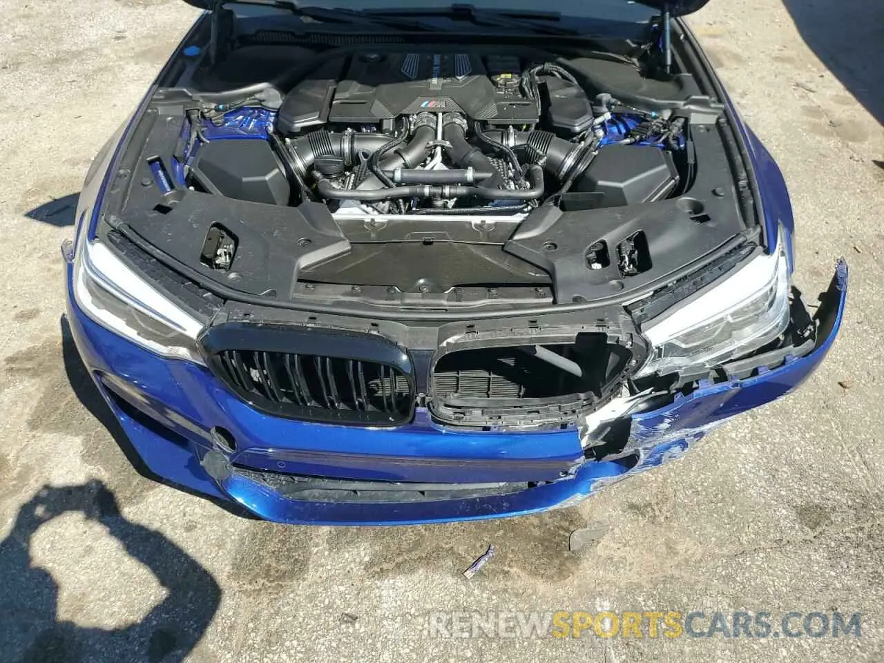 11 Photograph of a damaged car WBSJF0C55KB284512 BMW M5 2019