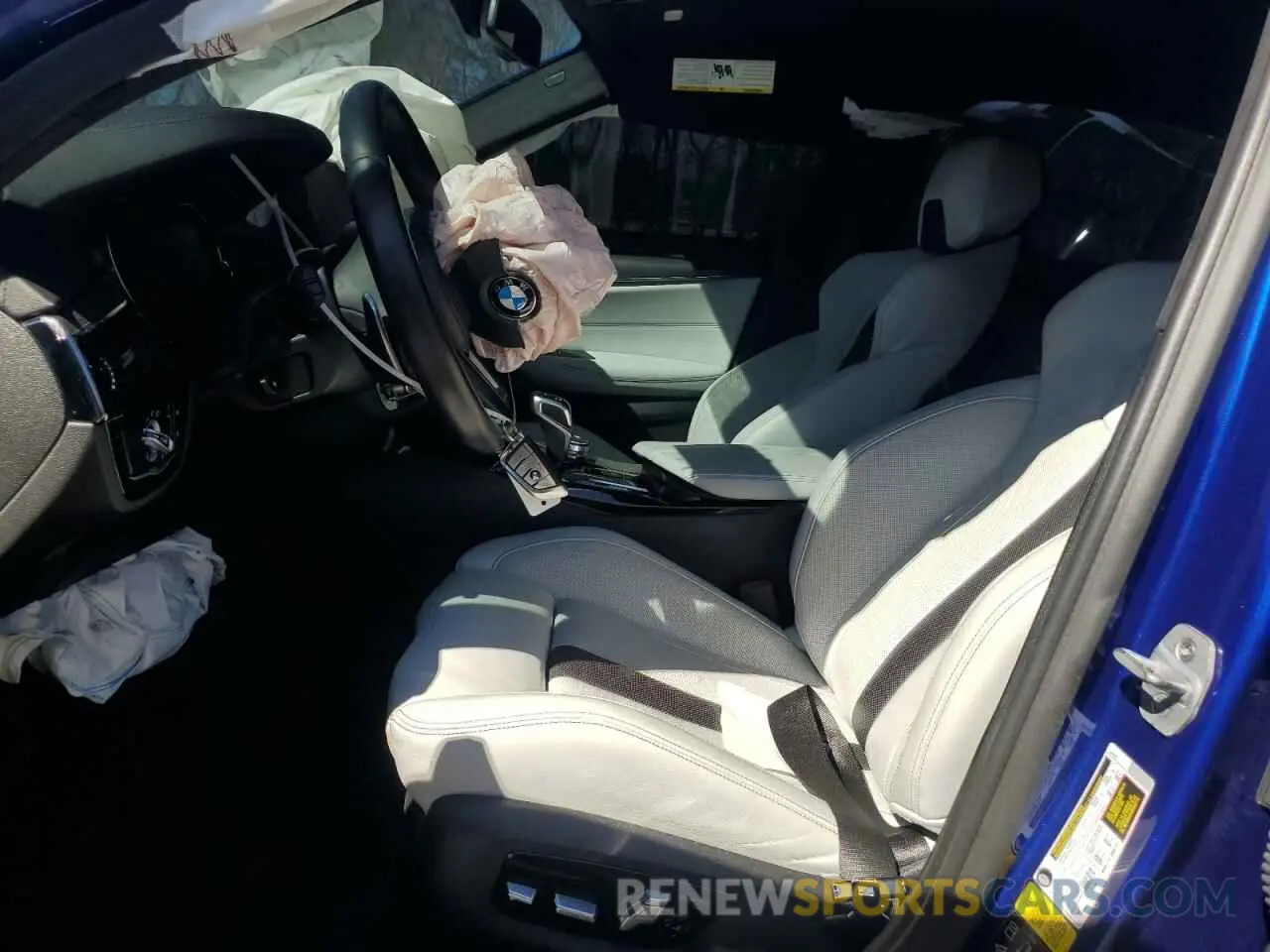7 Photograph of a damaged car WBSJF0C55KB284512 BMW M5 2019